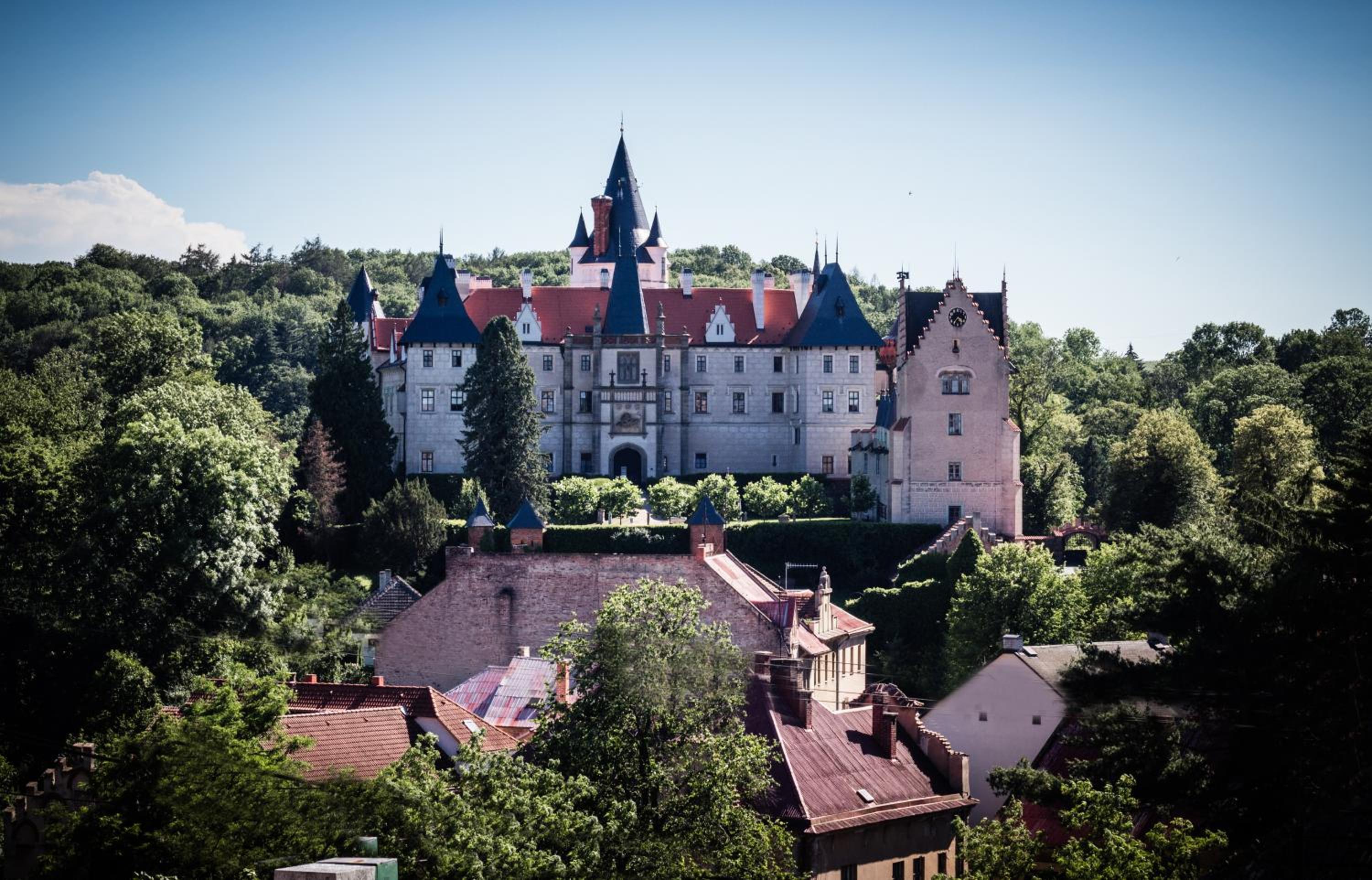 Hotel Apartmán U Fuxů - Image 1