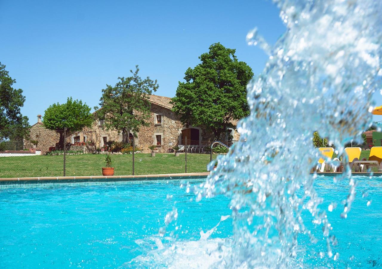 Masia Can Solà Gros view 4