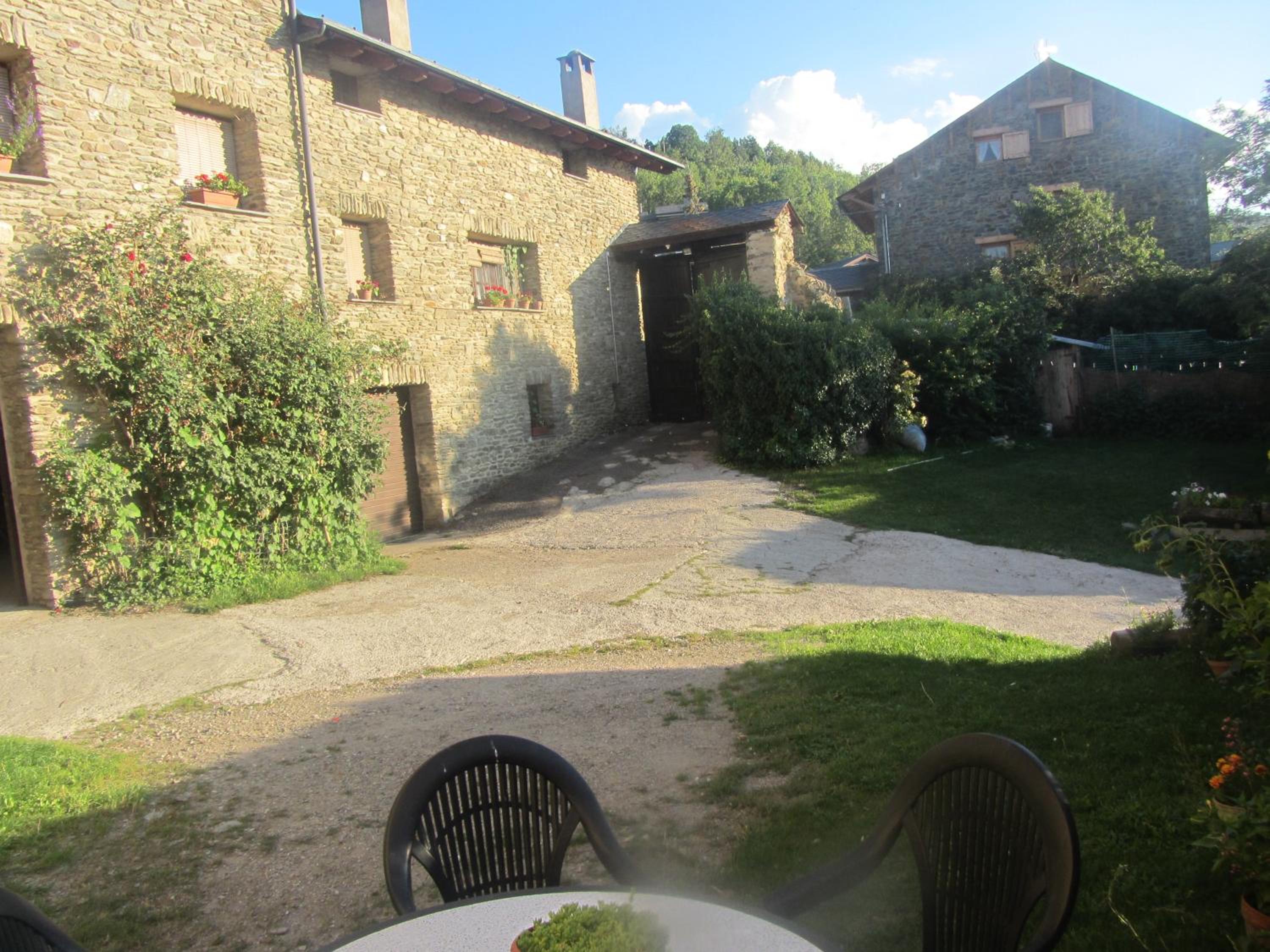 Photo 32