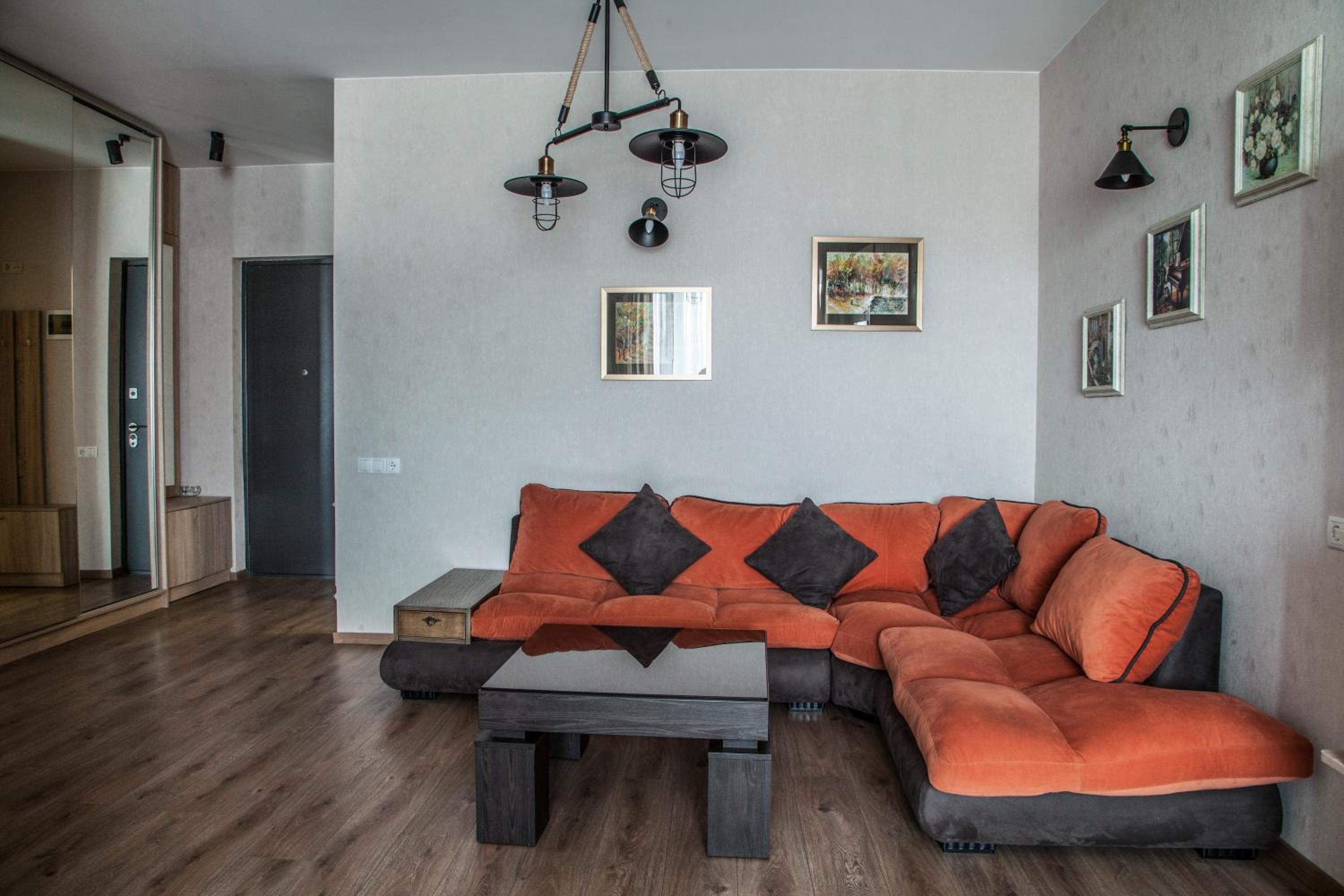 Twins Apartment in Dream Town - 14 Petre Kavtaradze Street