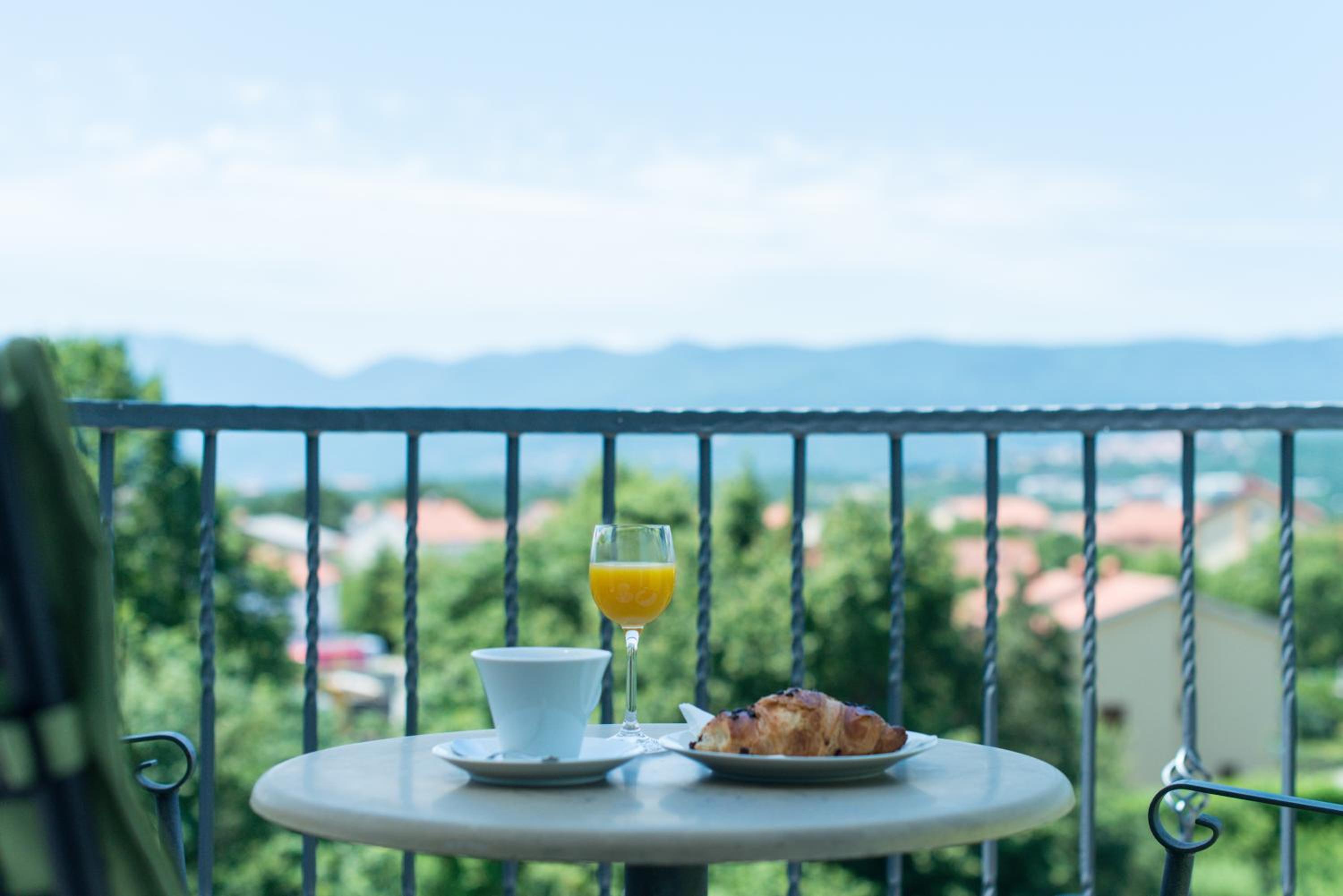 Hotel Apartmani Admiral