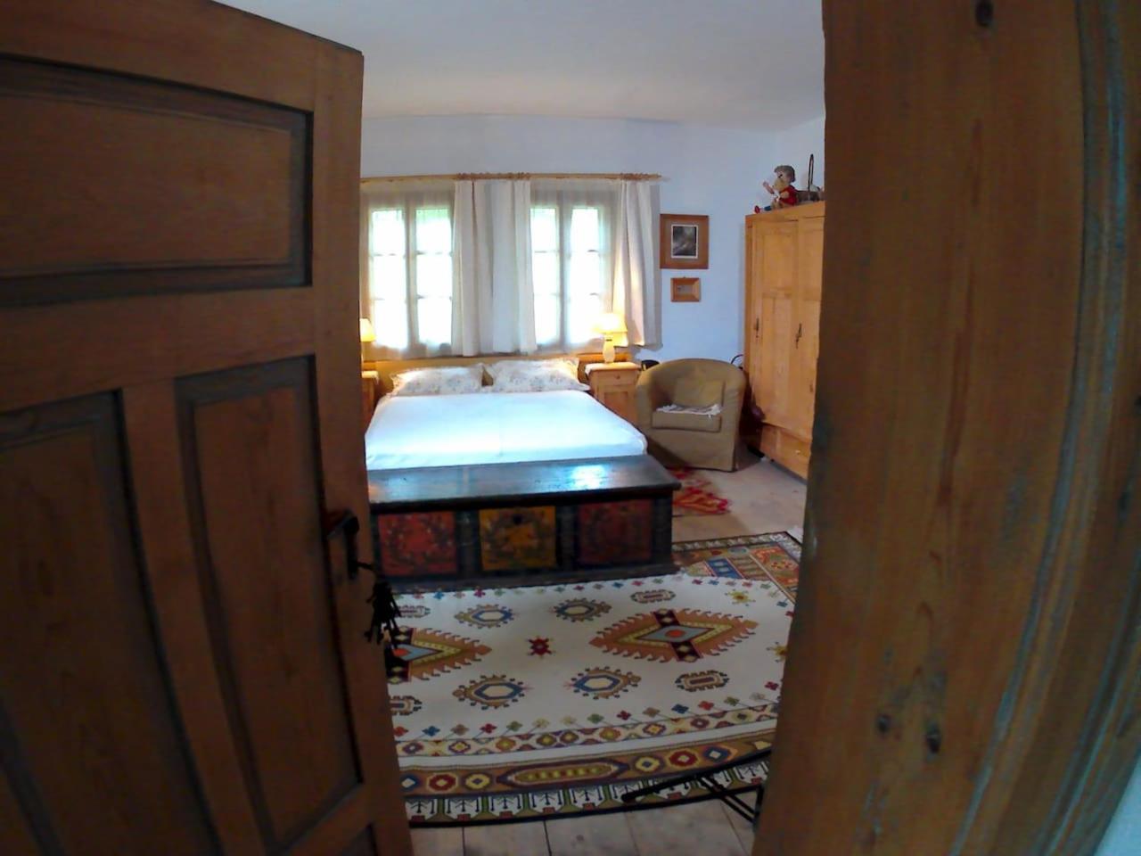 Photo 25
