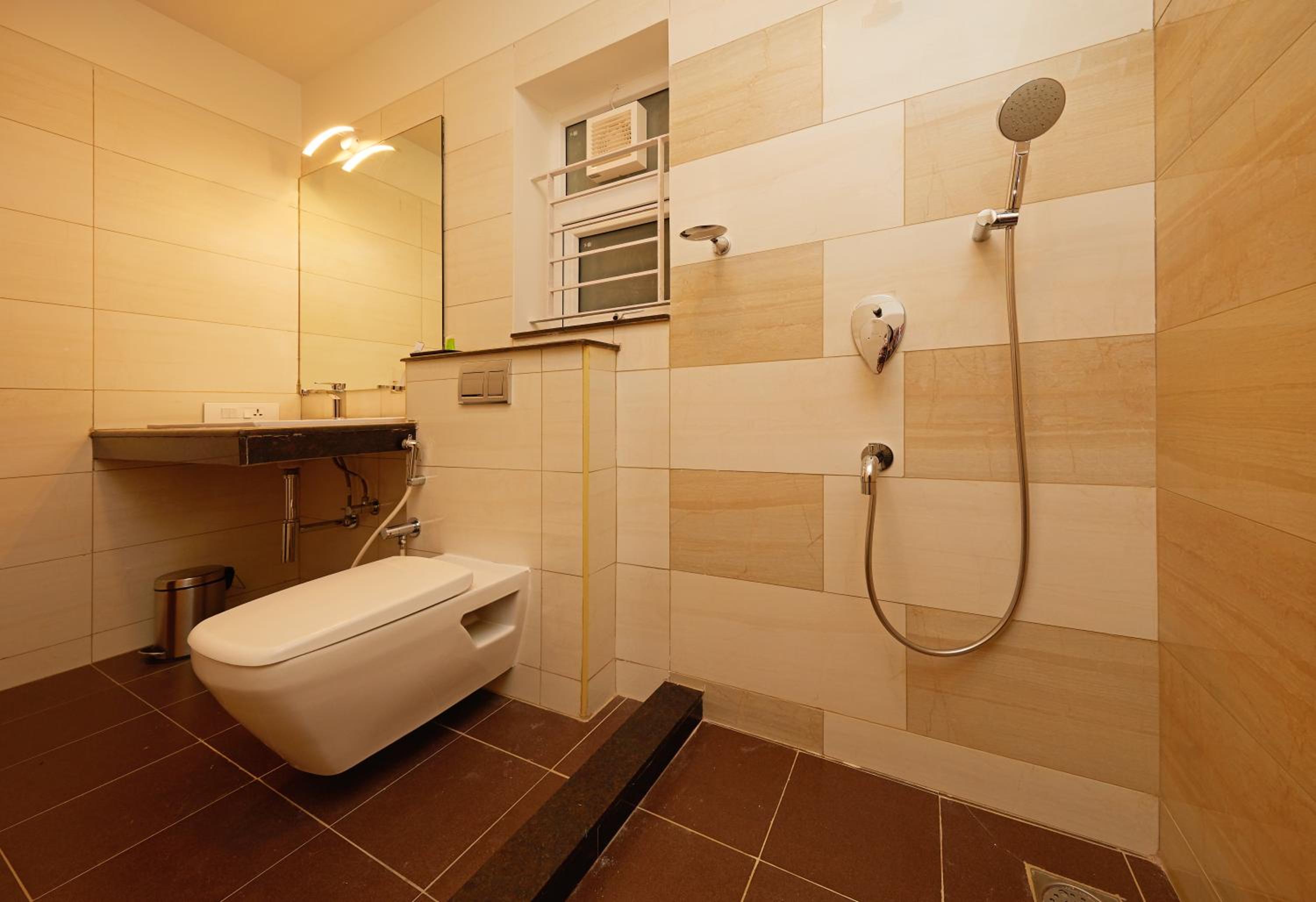 Hotel Kamar Residences and Banquets