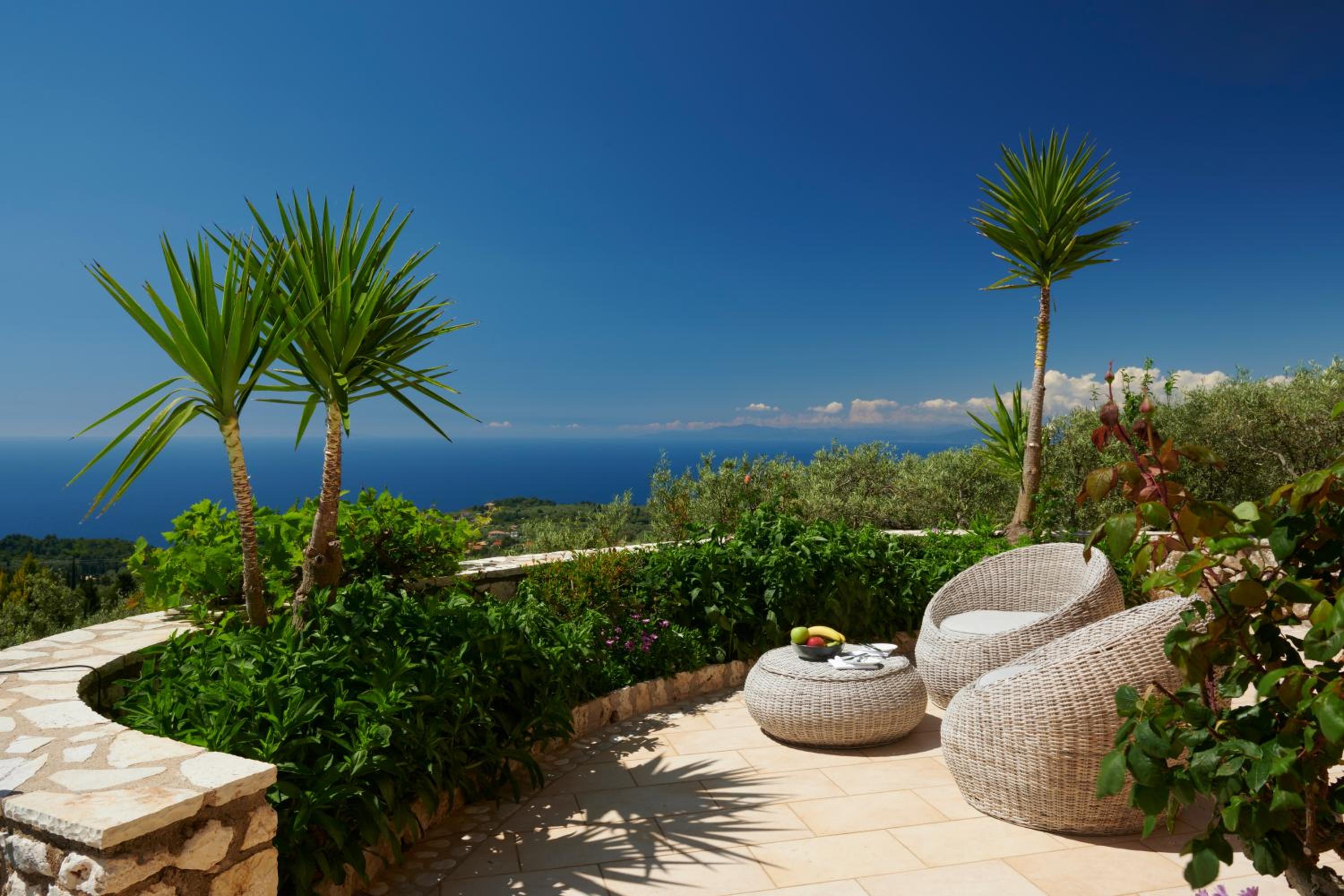 Artblue Villas