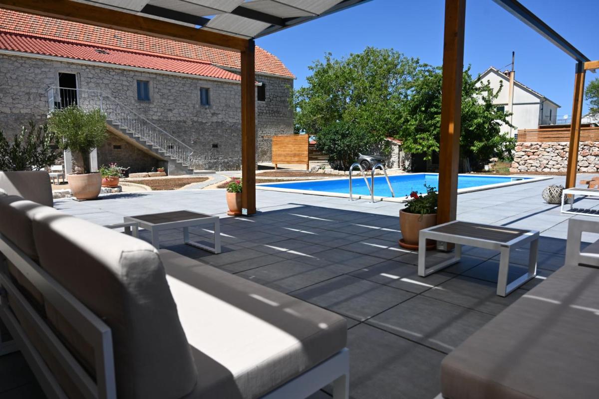 Holiday Home MALI RAJ photo 5
