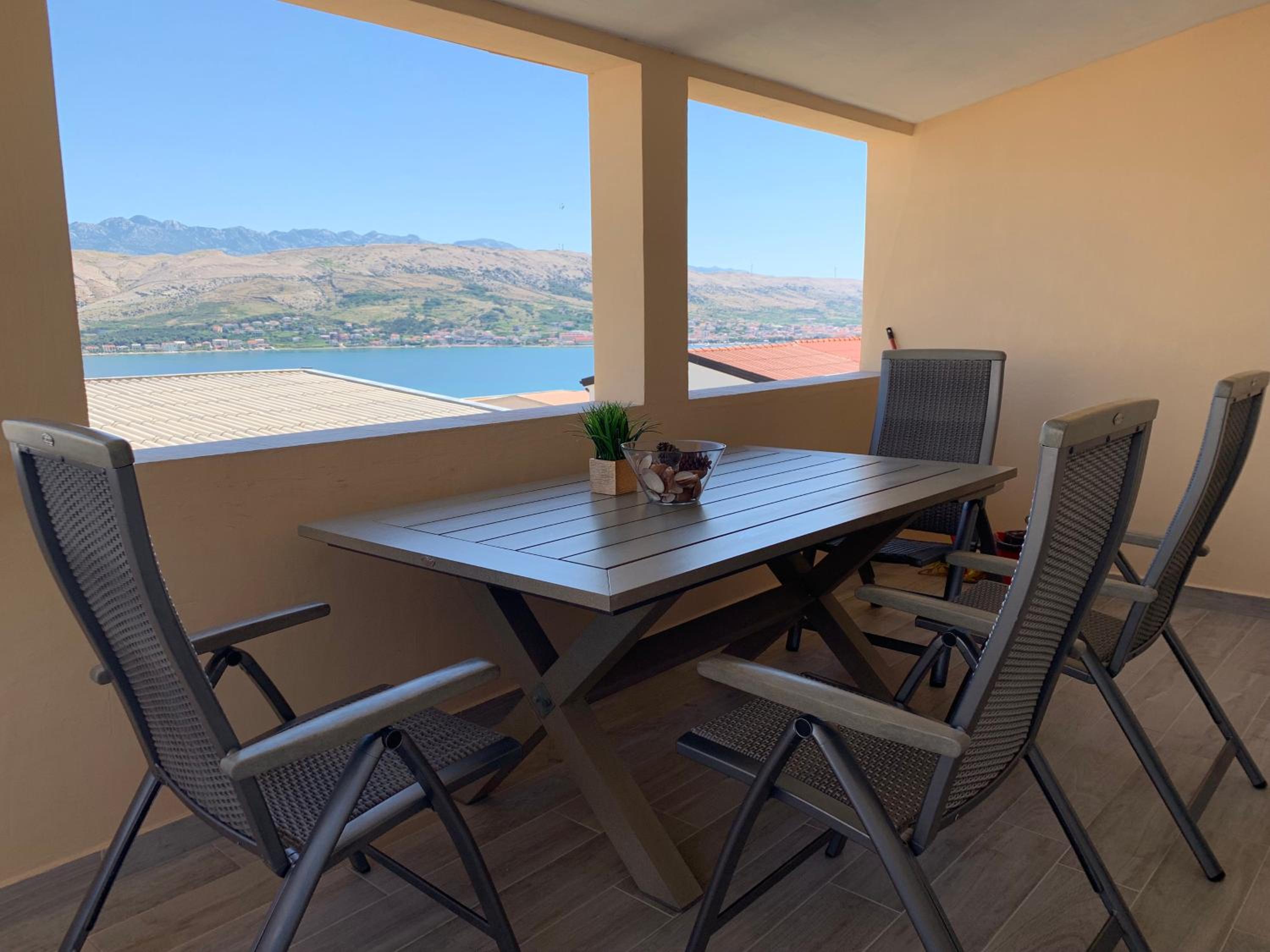Apartments Lux Pag view 4