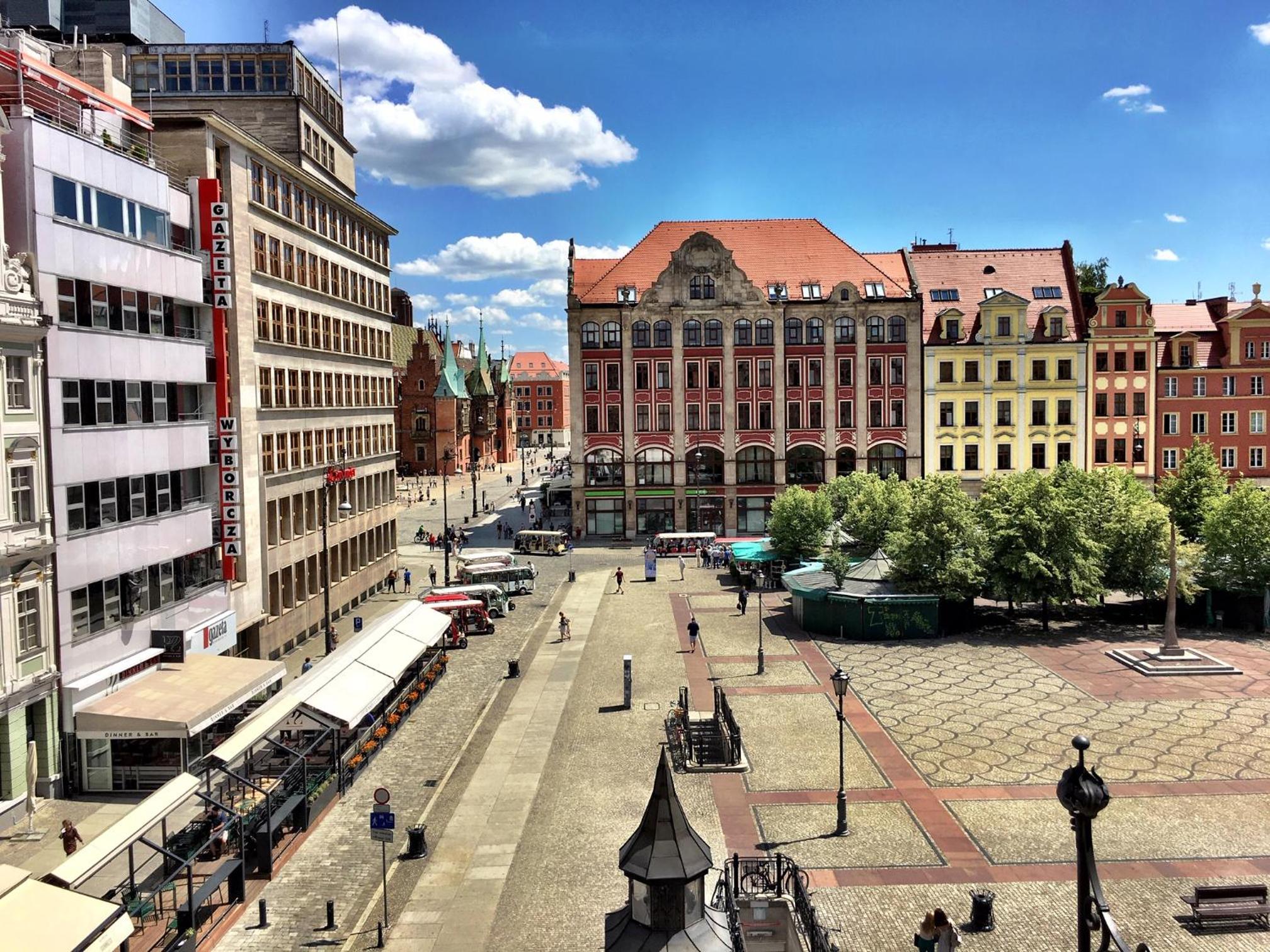 LeoApart Solny Square ApartHotel view 4