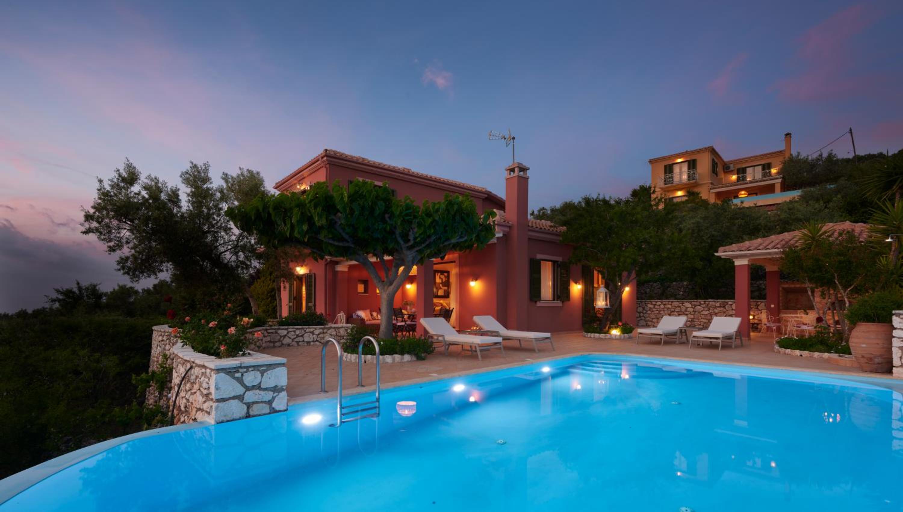 Artblue Villas