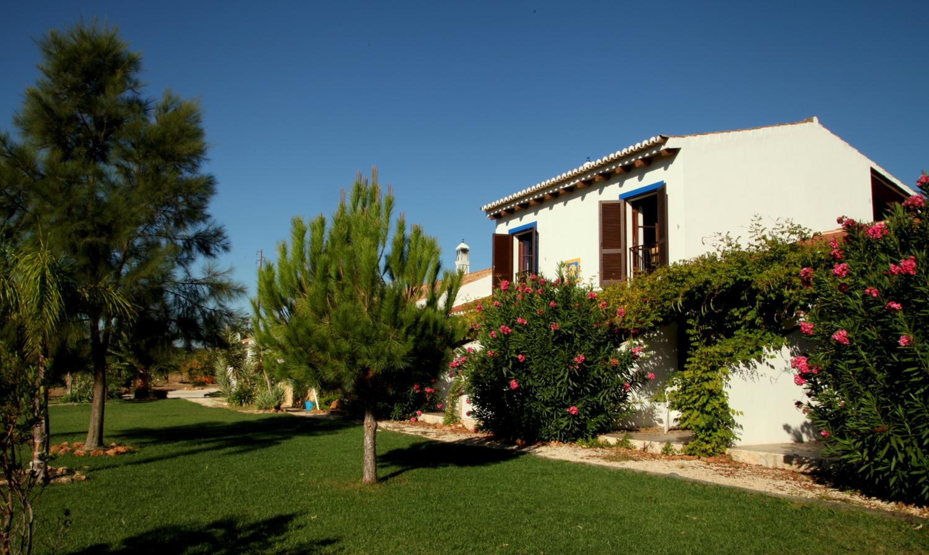 Quinta do Rio Country Inn view 2