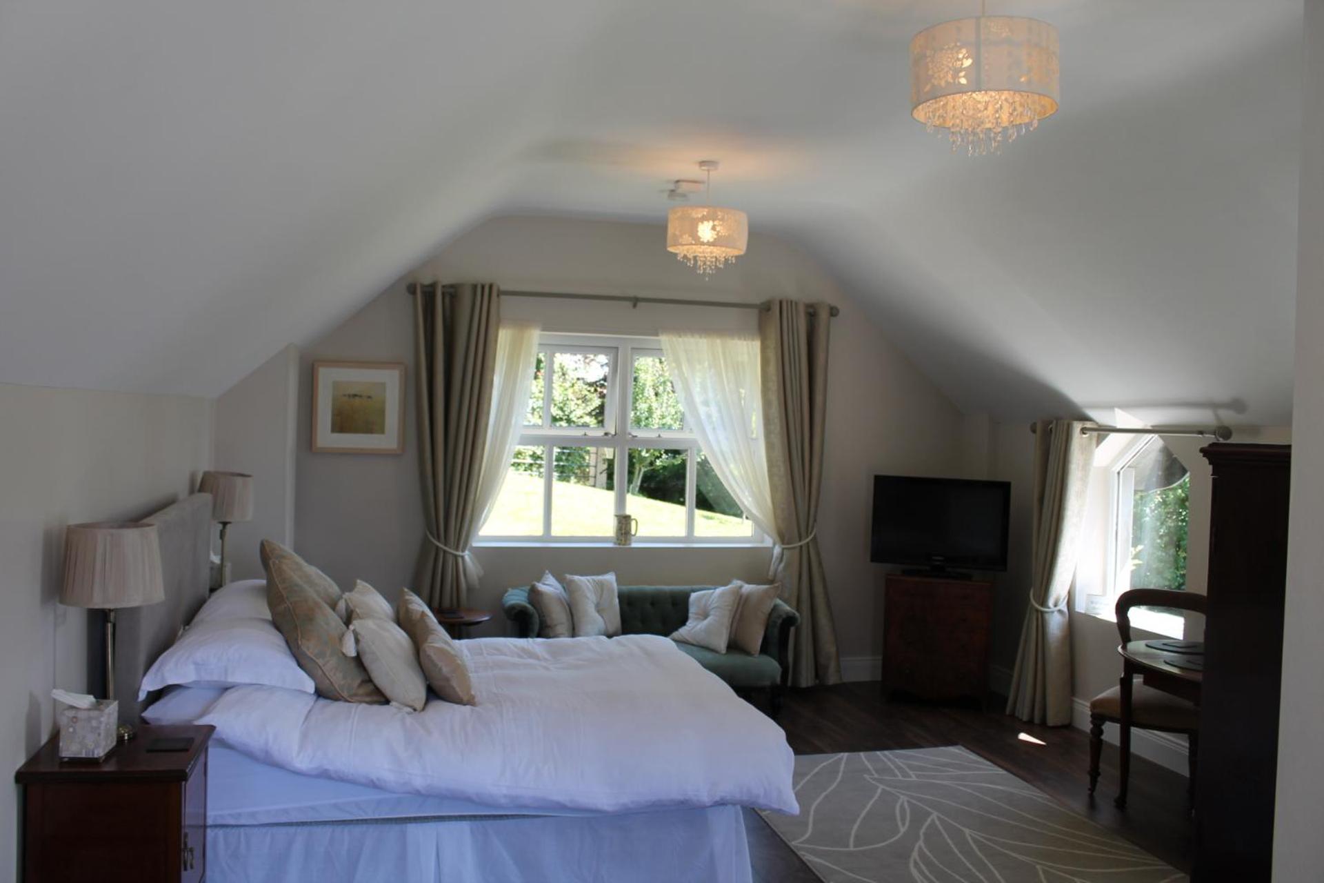 The Loft, Apple Lodge & Blossom Lodge view 5