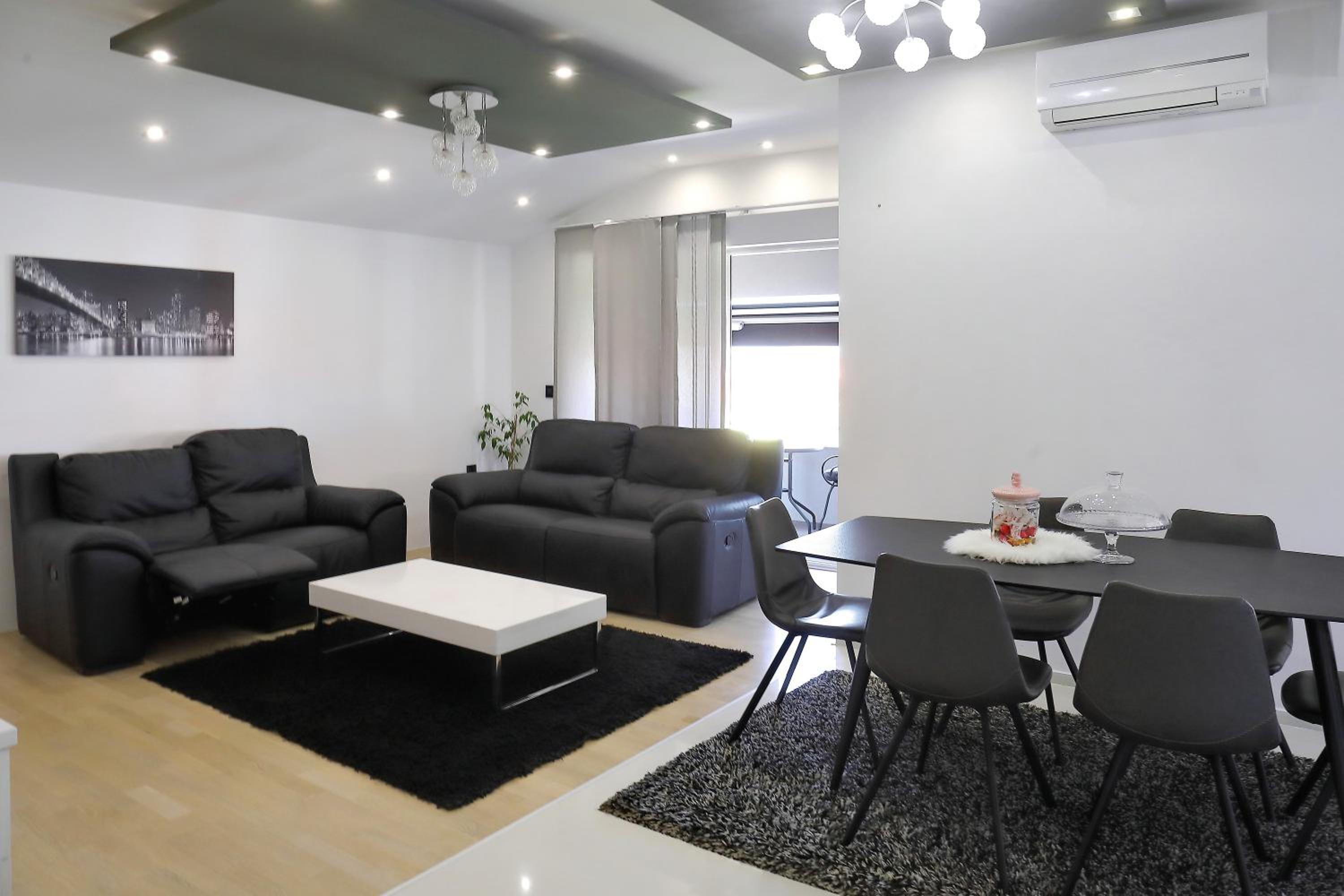 Apartments Neli