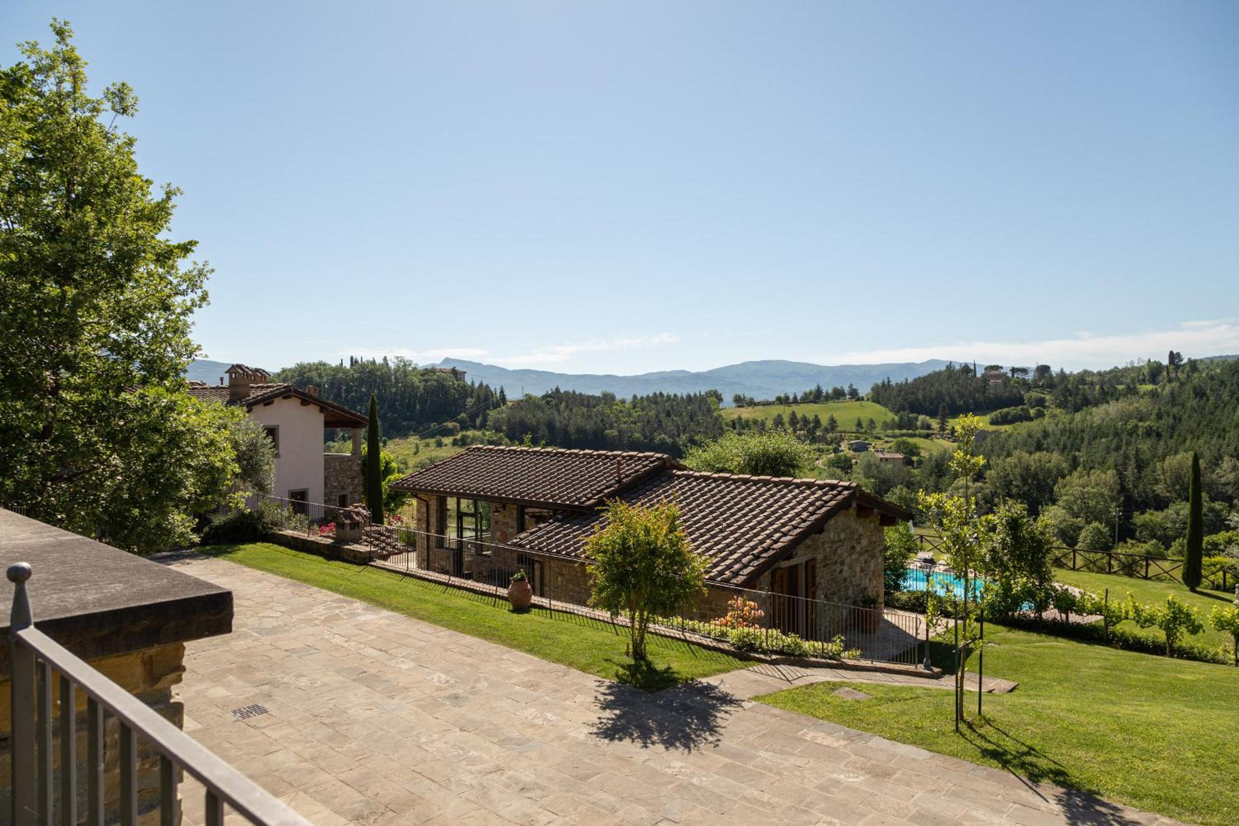 Podere Cerretino view 4