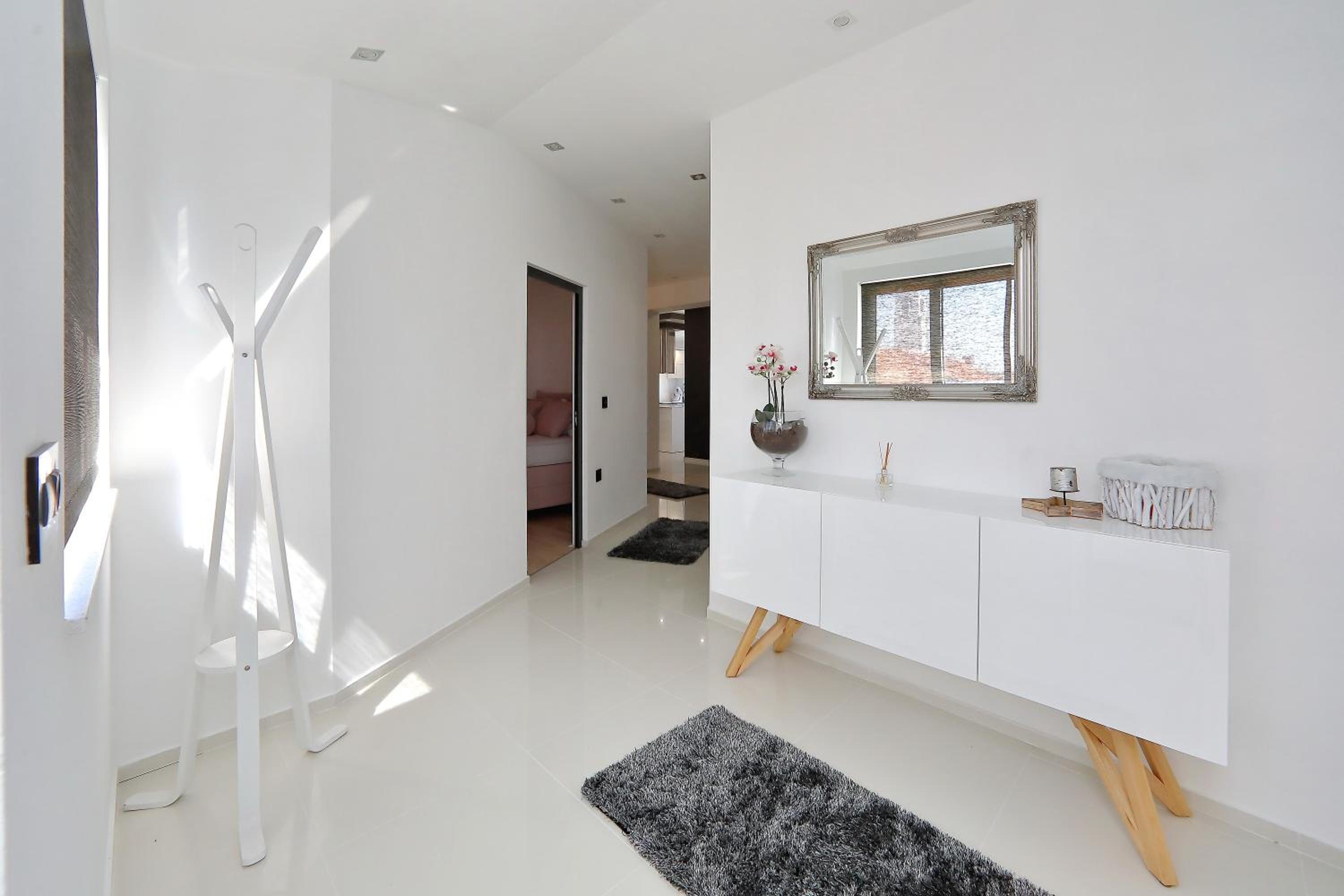 Apartments Neli