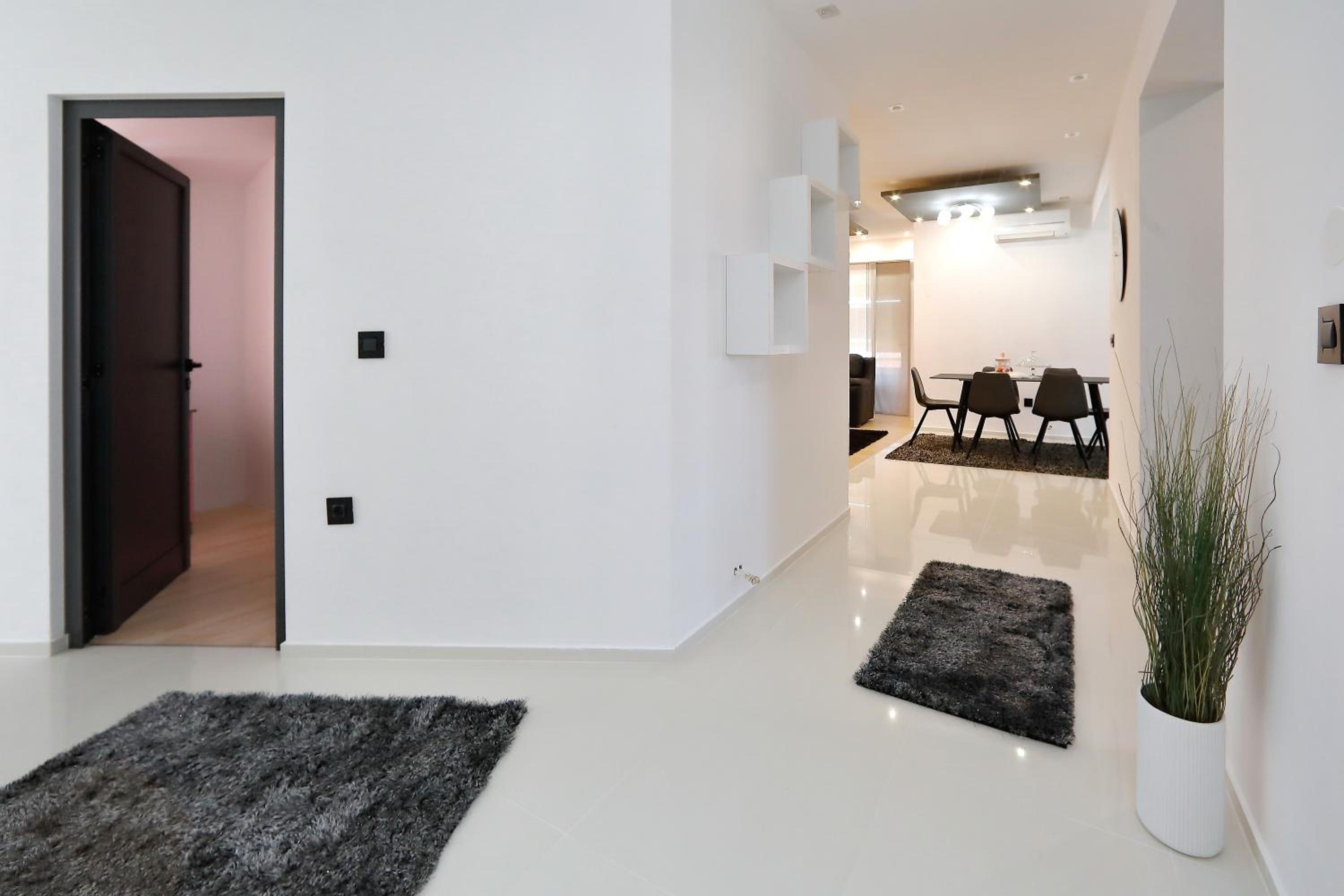 Apartments Neli