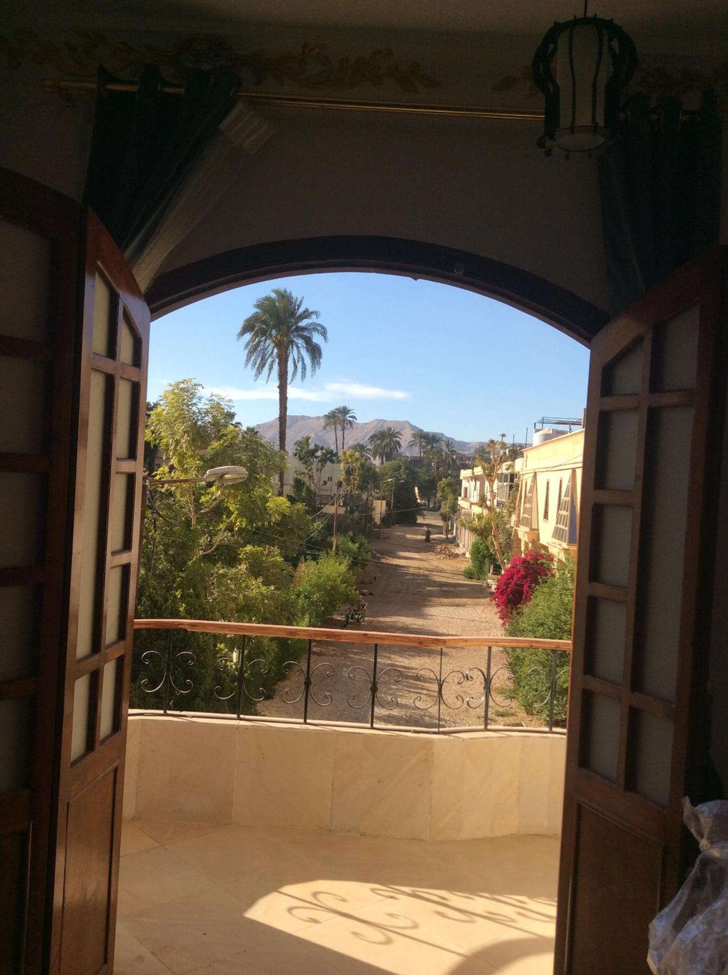 Photo 51