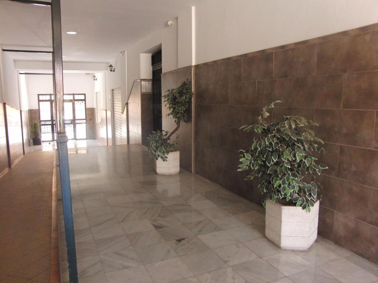 Apartamento Junto a El Corte Inglés Algeciras 3 view 3