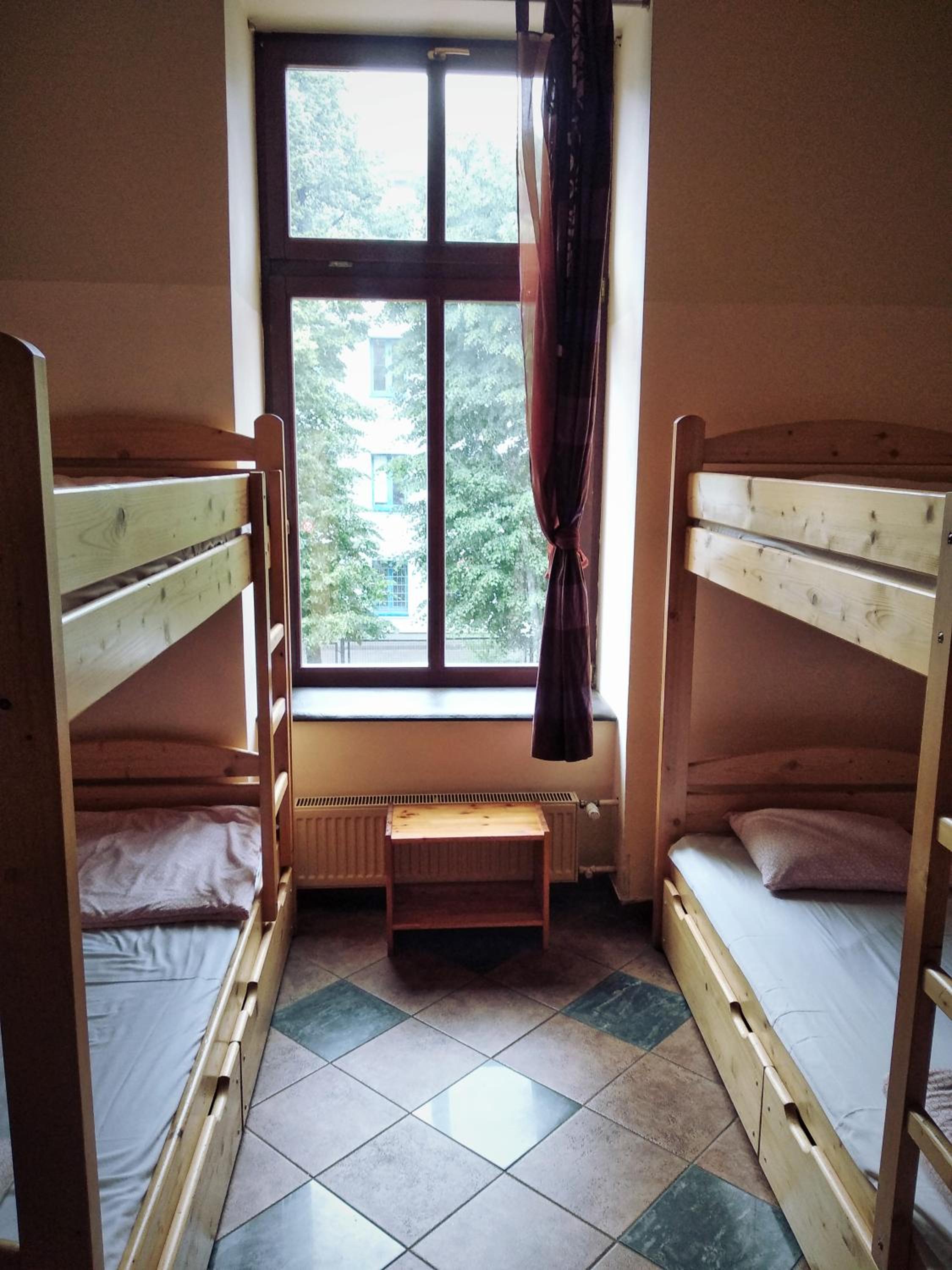Room Hostel Piotrkowska
