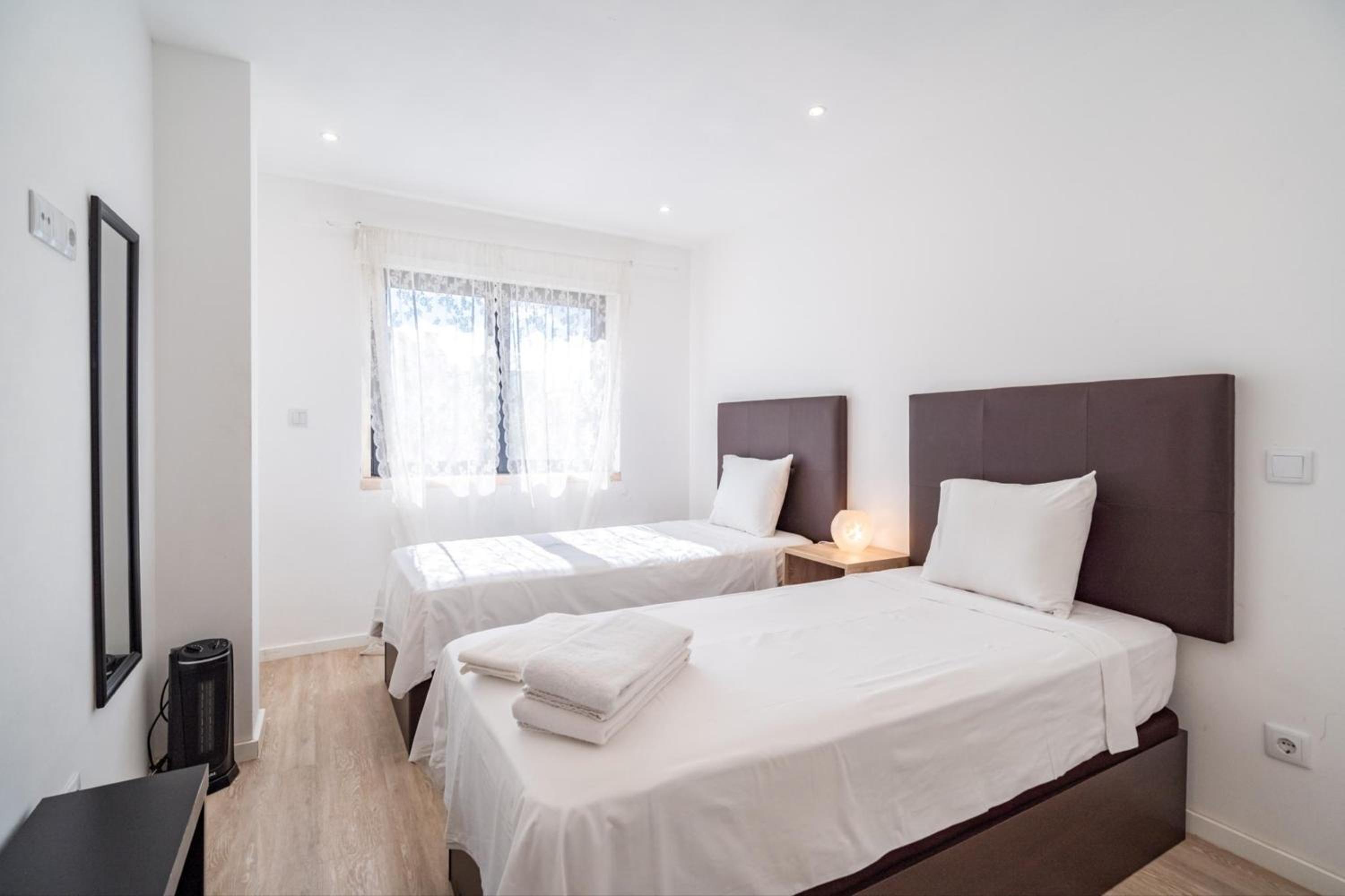 Akicity Lisboa Pearl II