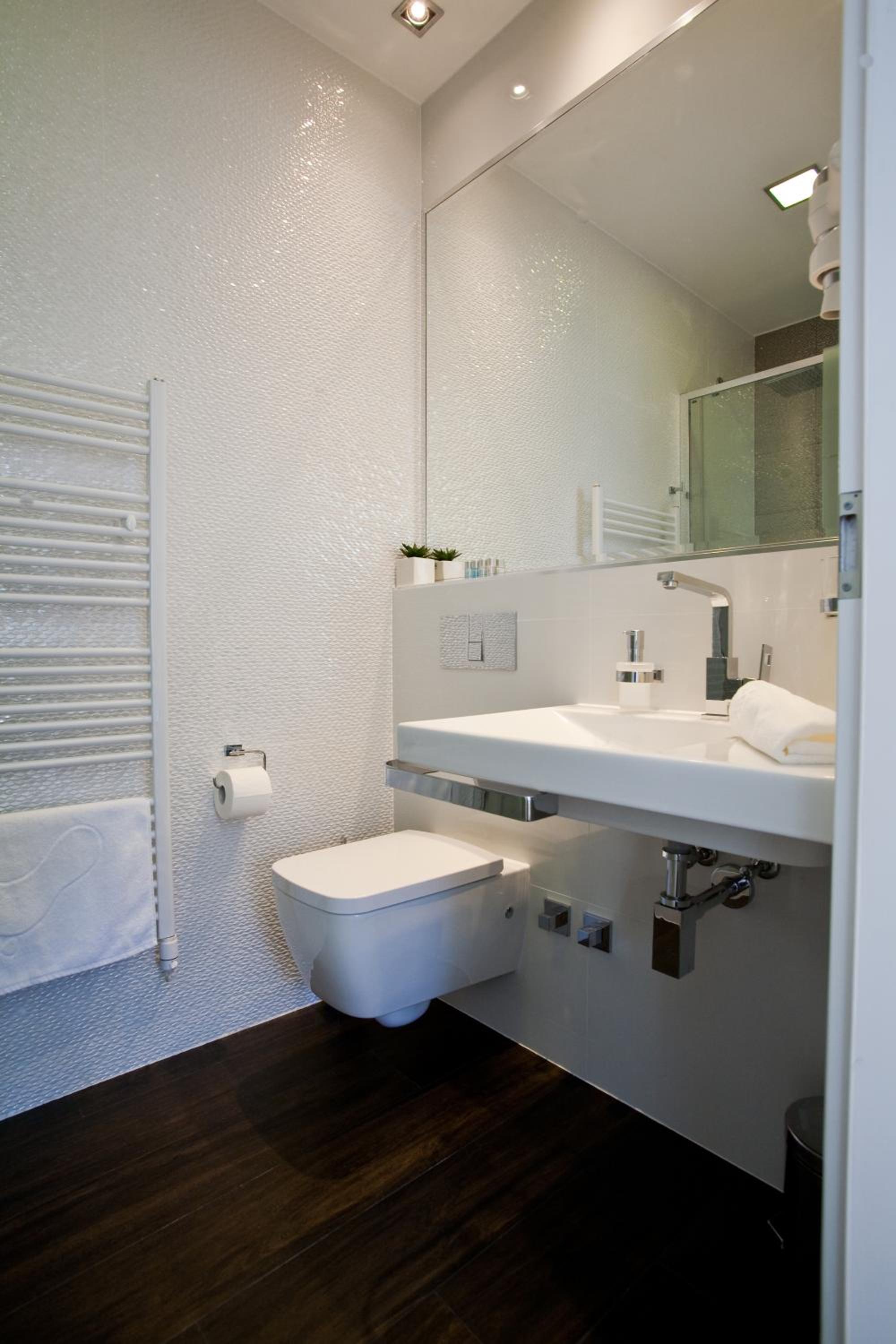 Speruna Luxury Inn