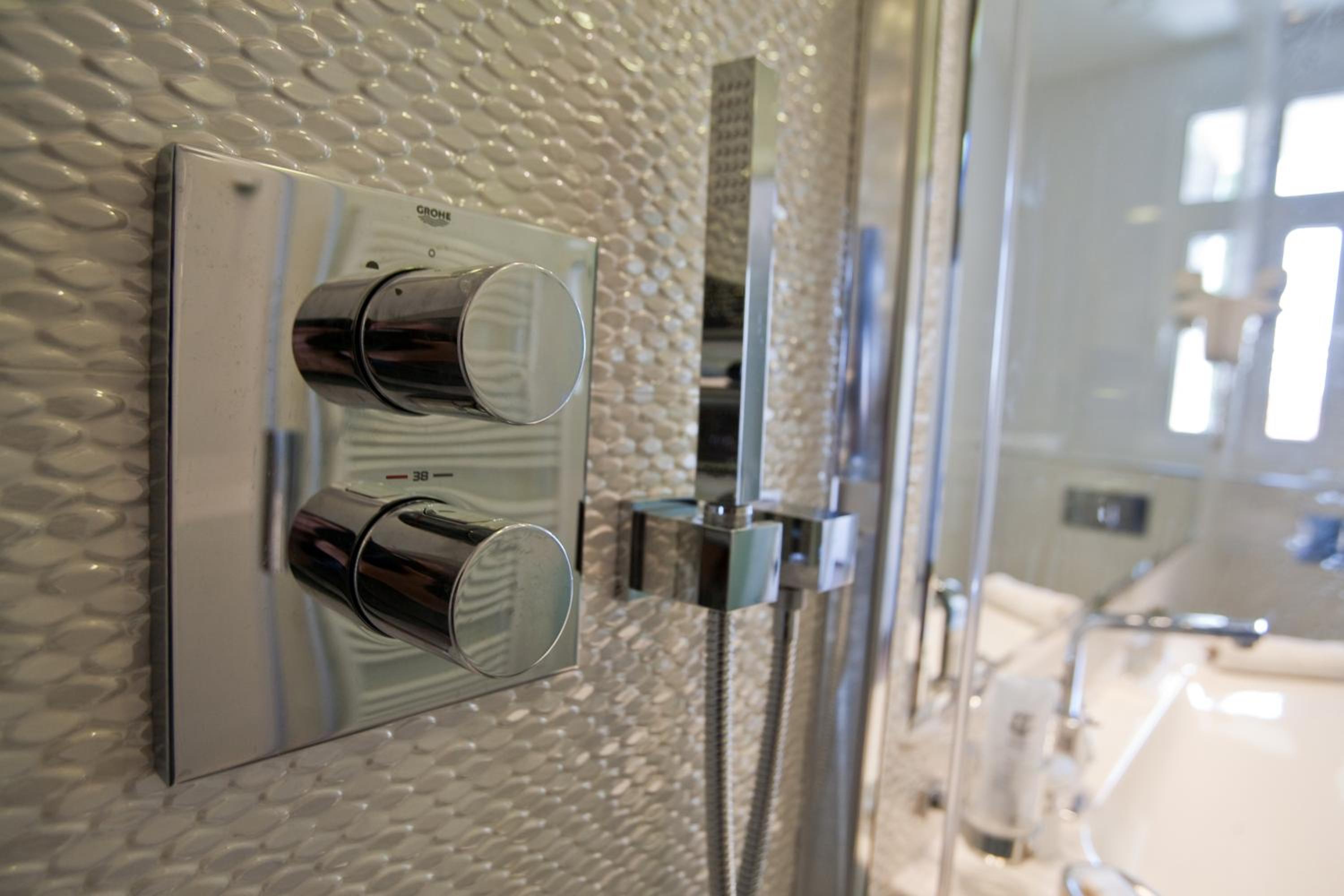 Speruna Luxury Inn