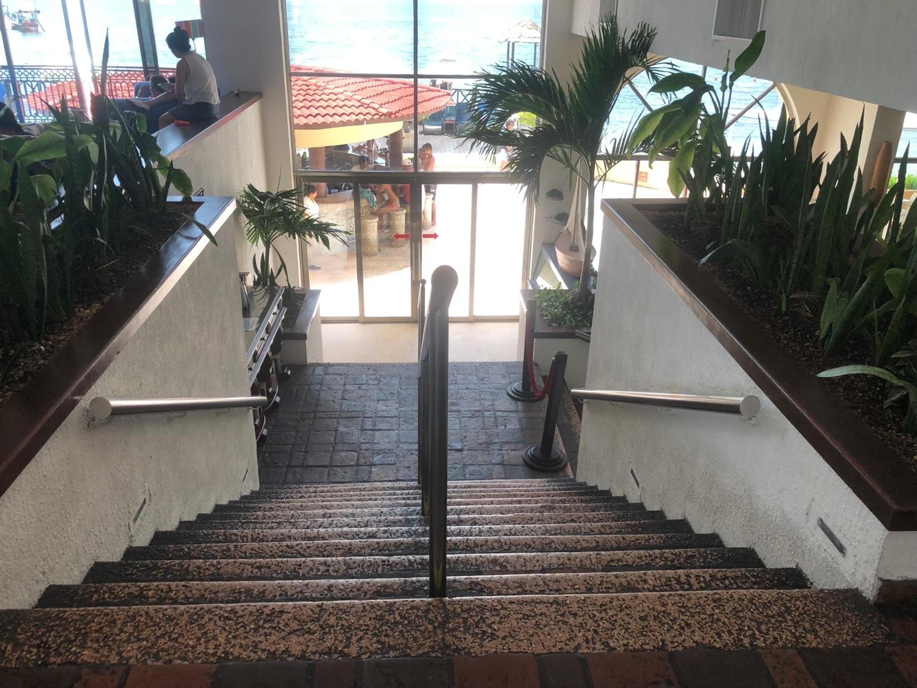Tropical apartment