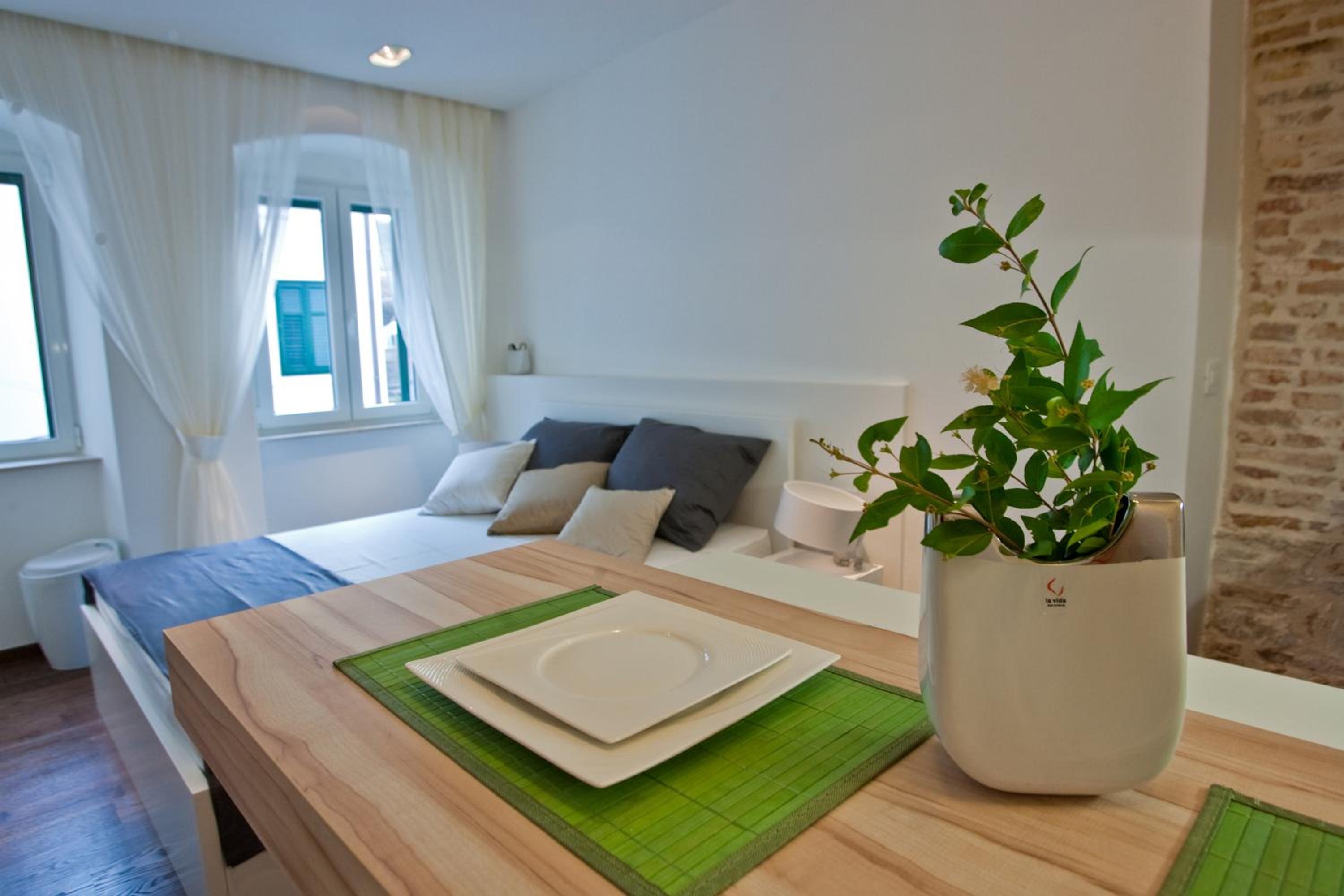 Speruna Luxury Inn