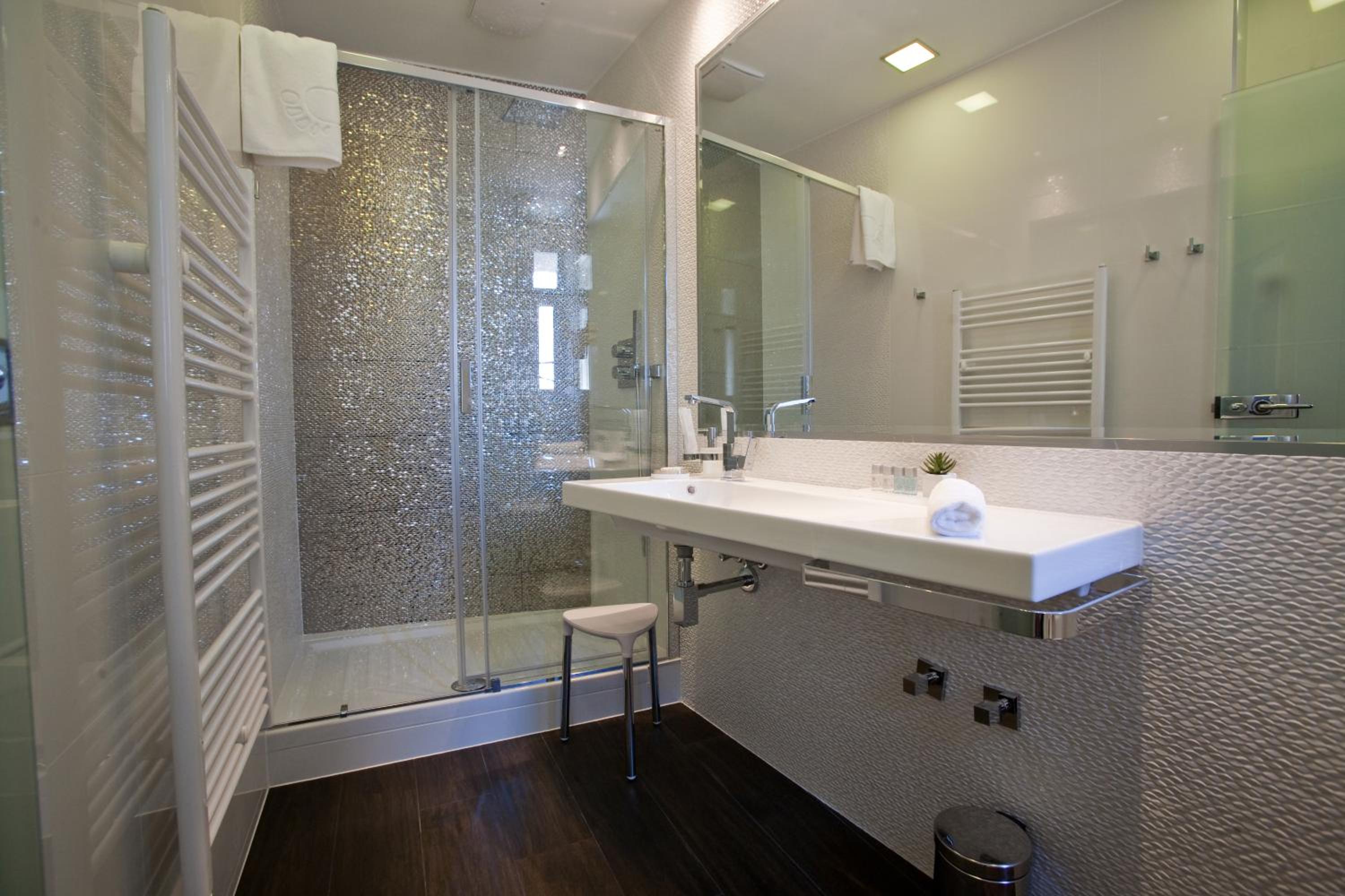 Speruna Luxury Inn