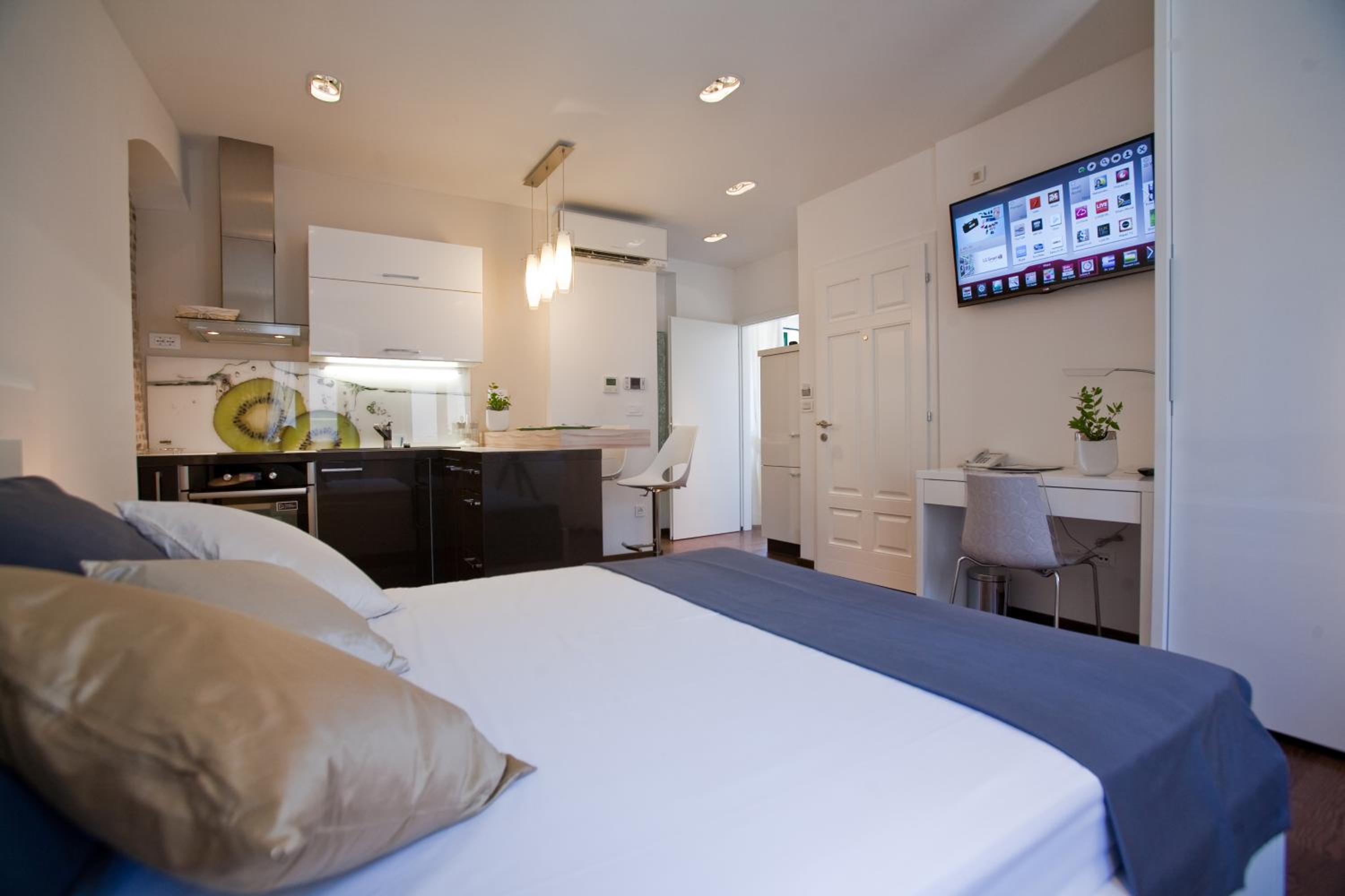 Speruna Luxury Inn