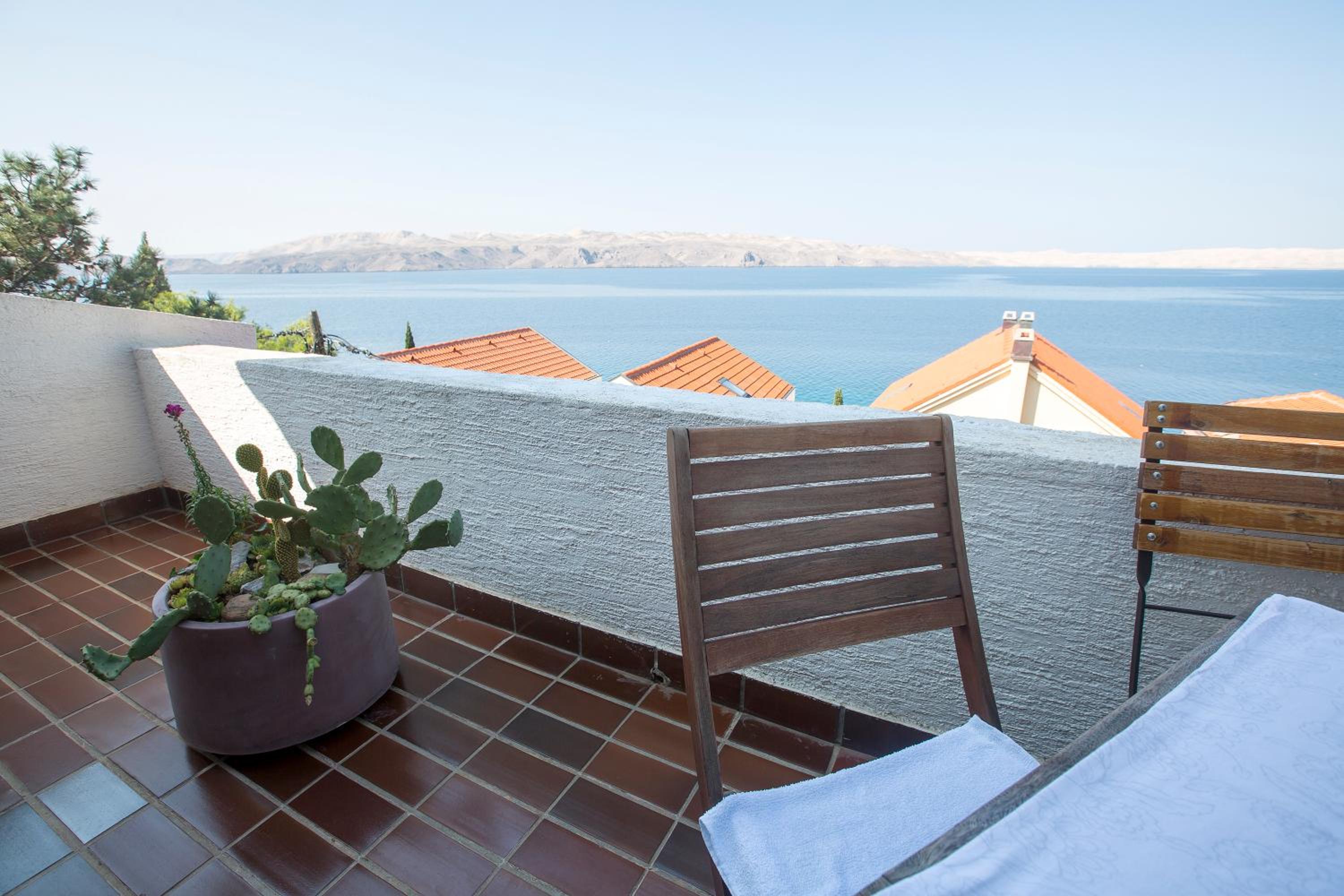Penthouse Karlobag view 4