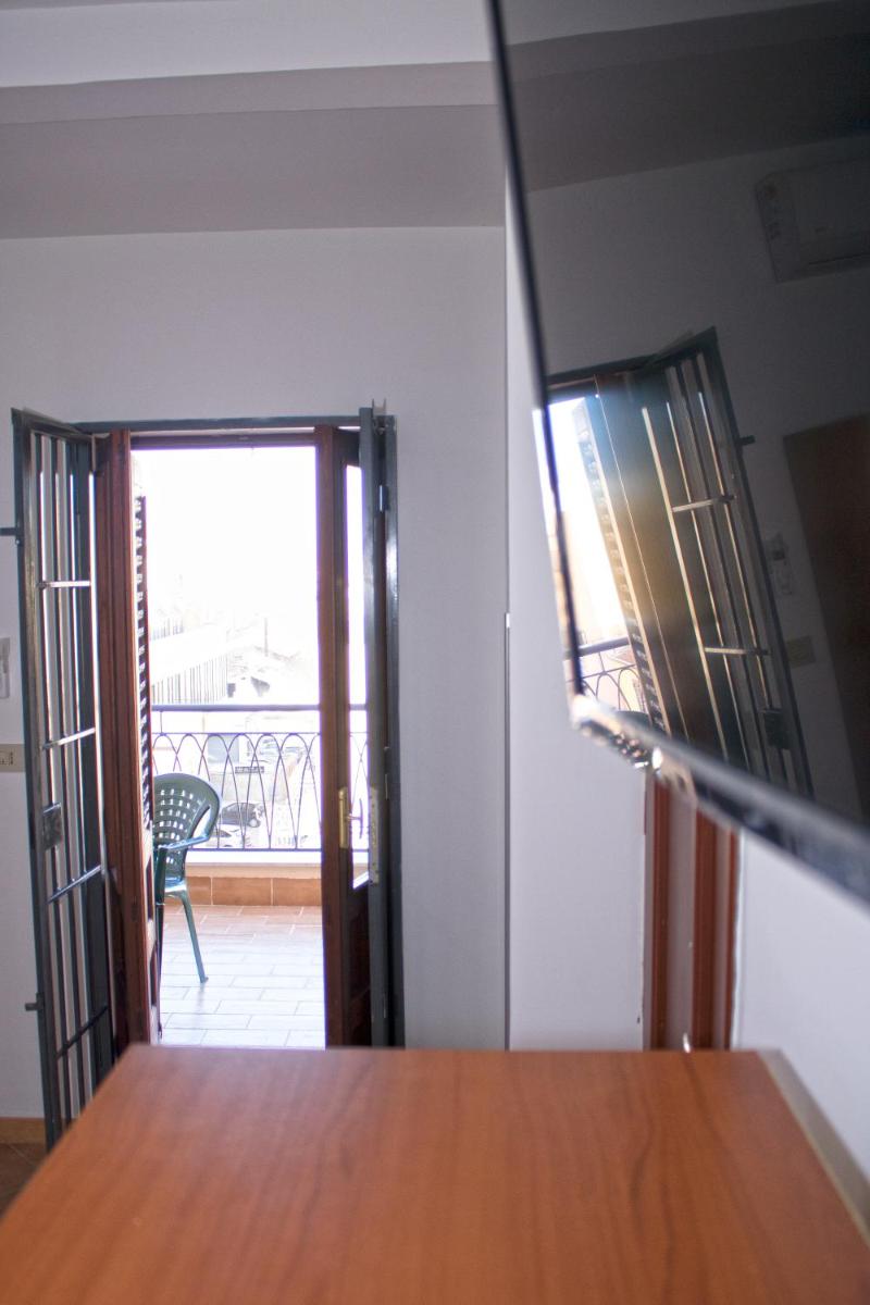 UMBERTO I APARTMENTs view 5