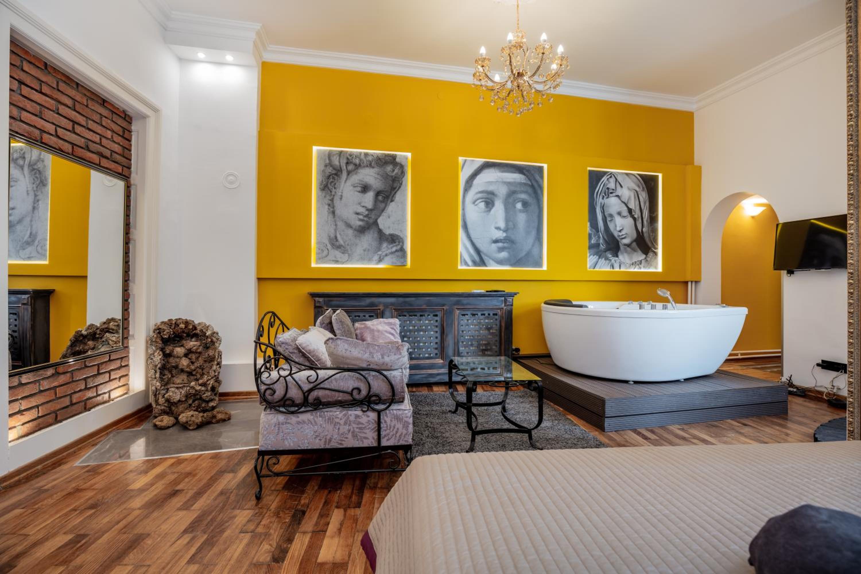 Ben Akiba Luxury Suites view 3