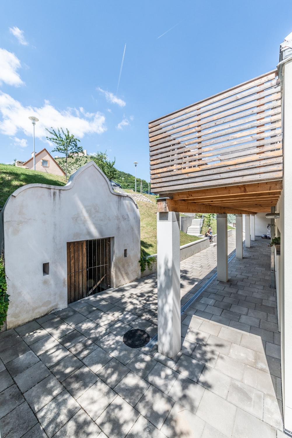 Apartmán se sklípkem view 5