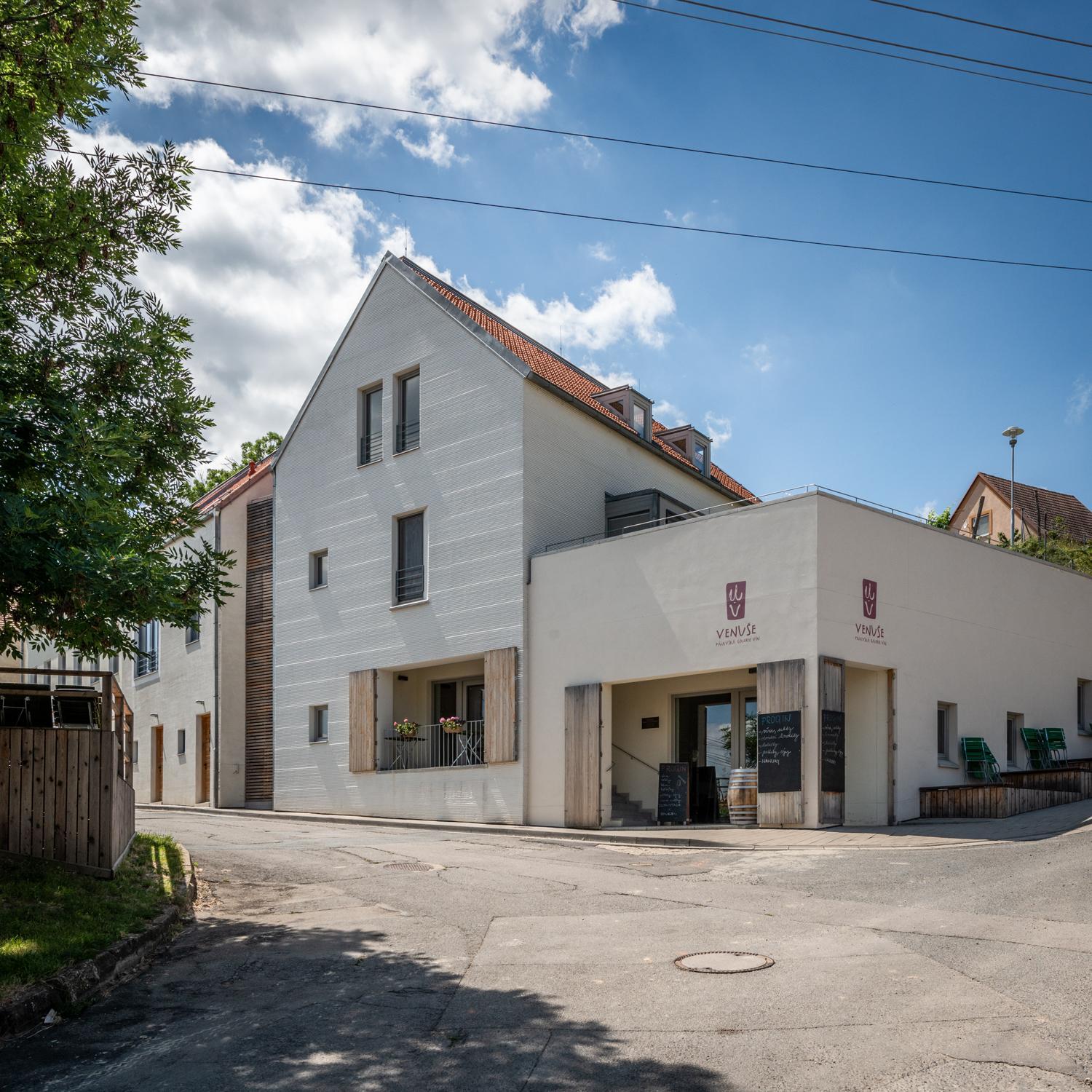 Apartmán se sklípkem view 3