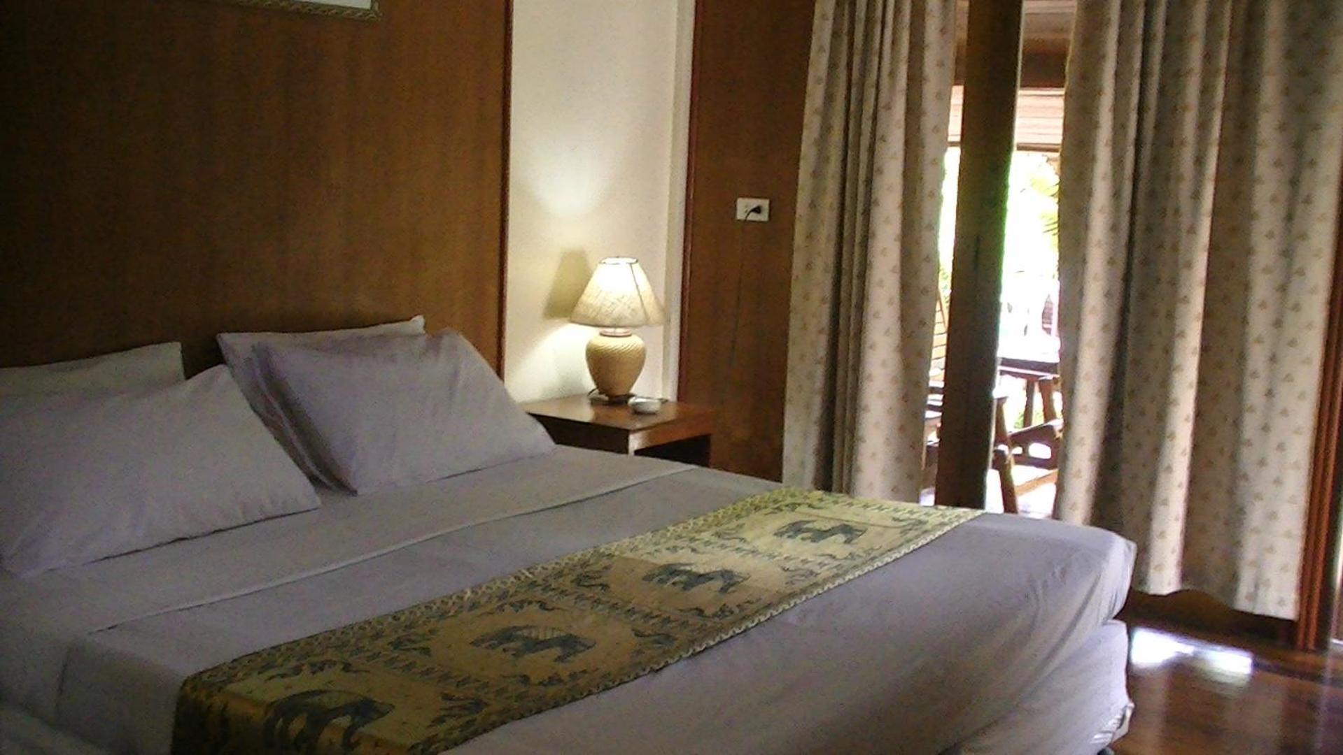 Utopia Resort