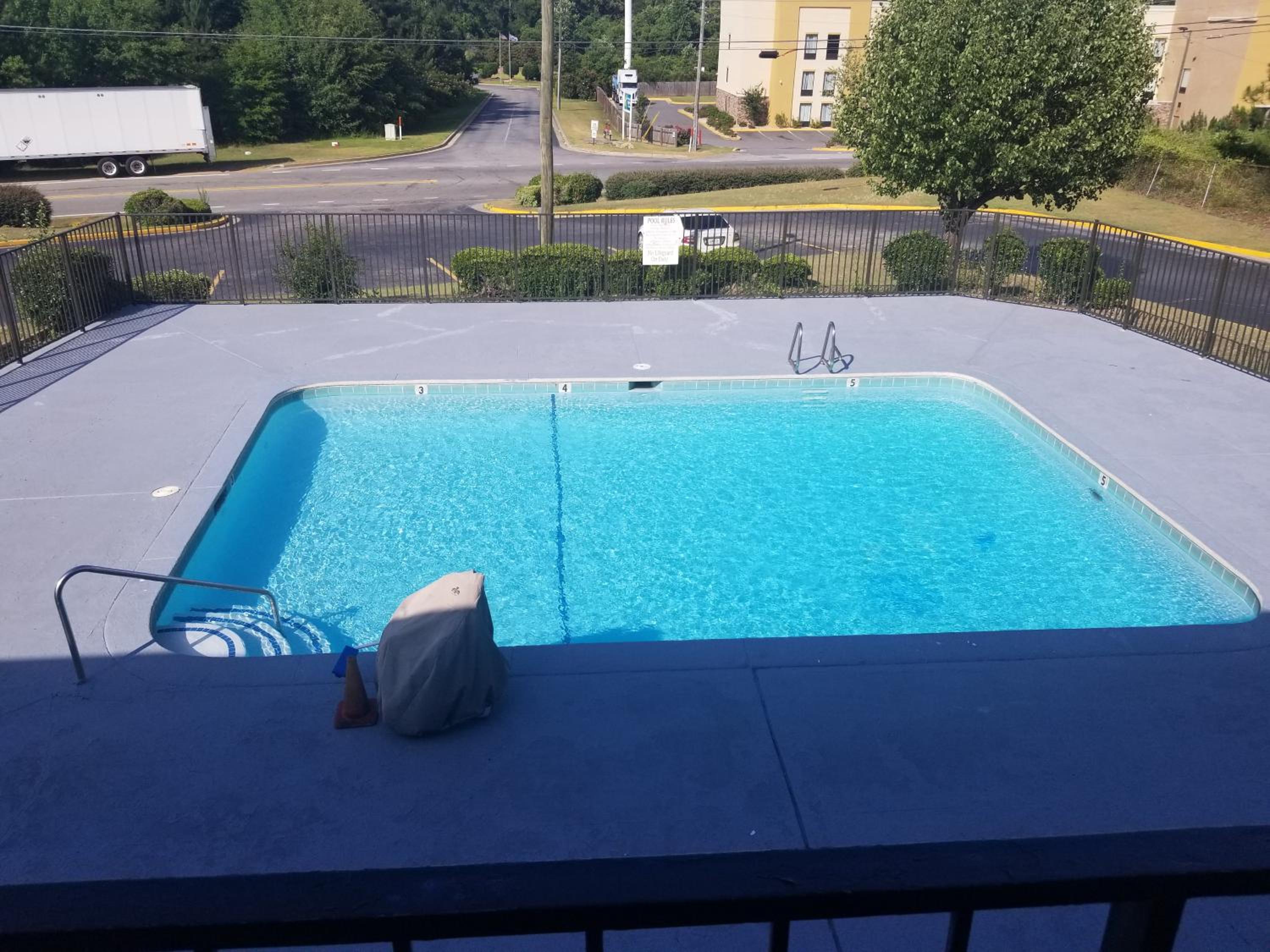 Macon Vacations - America's Best Inn - Macon - Property Image 26