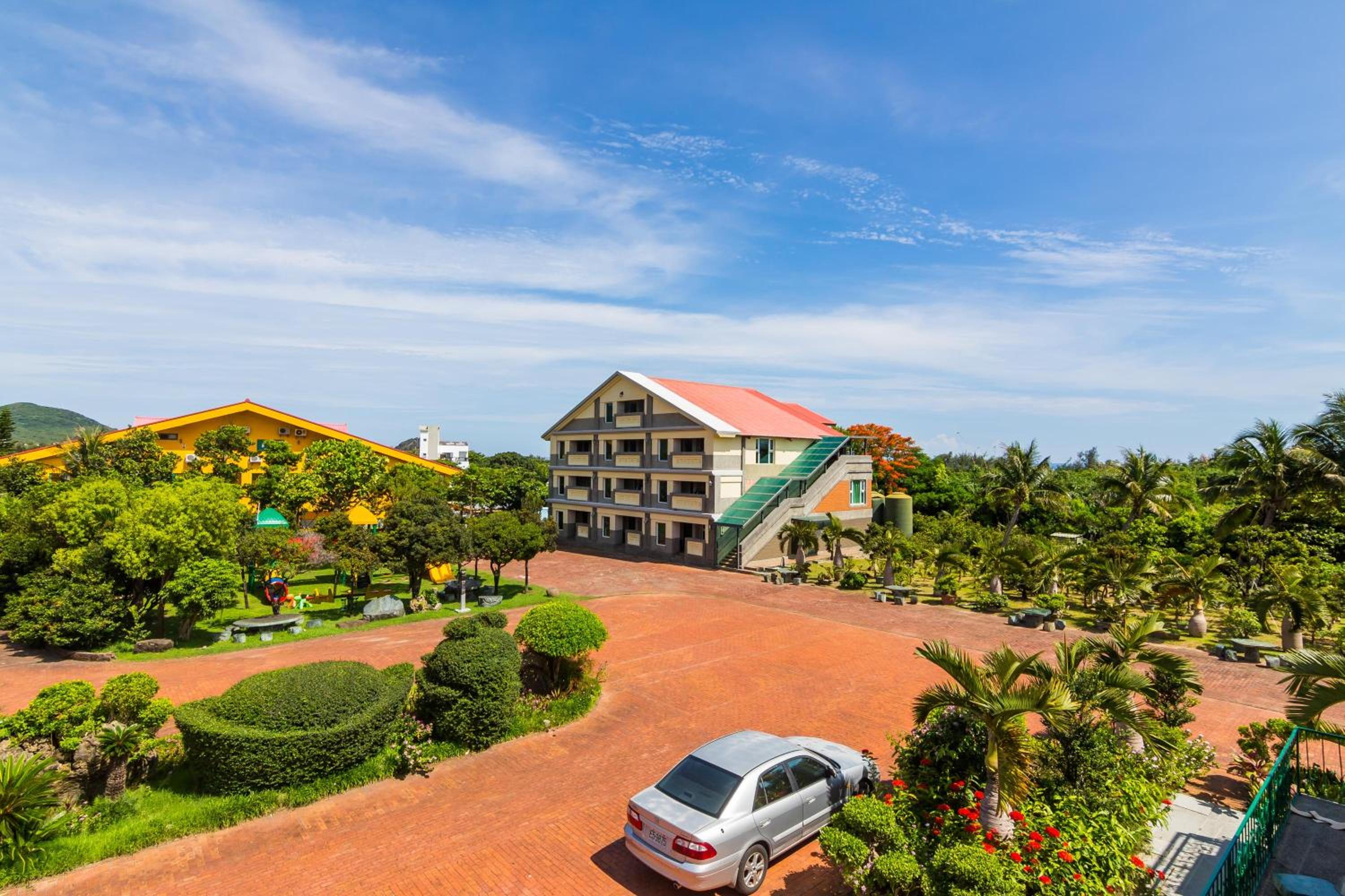 Kenting Maya-House B&B