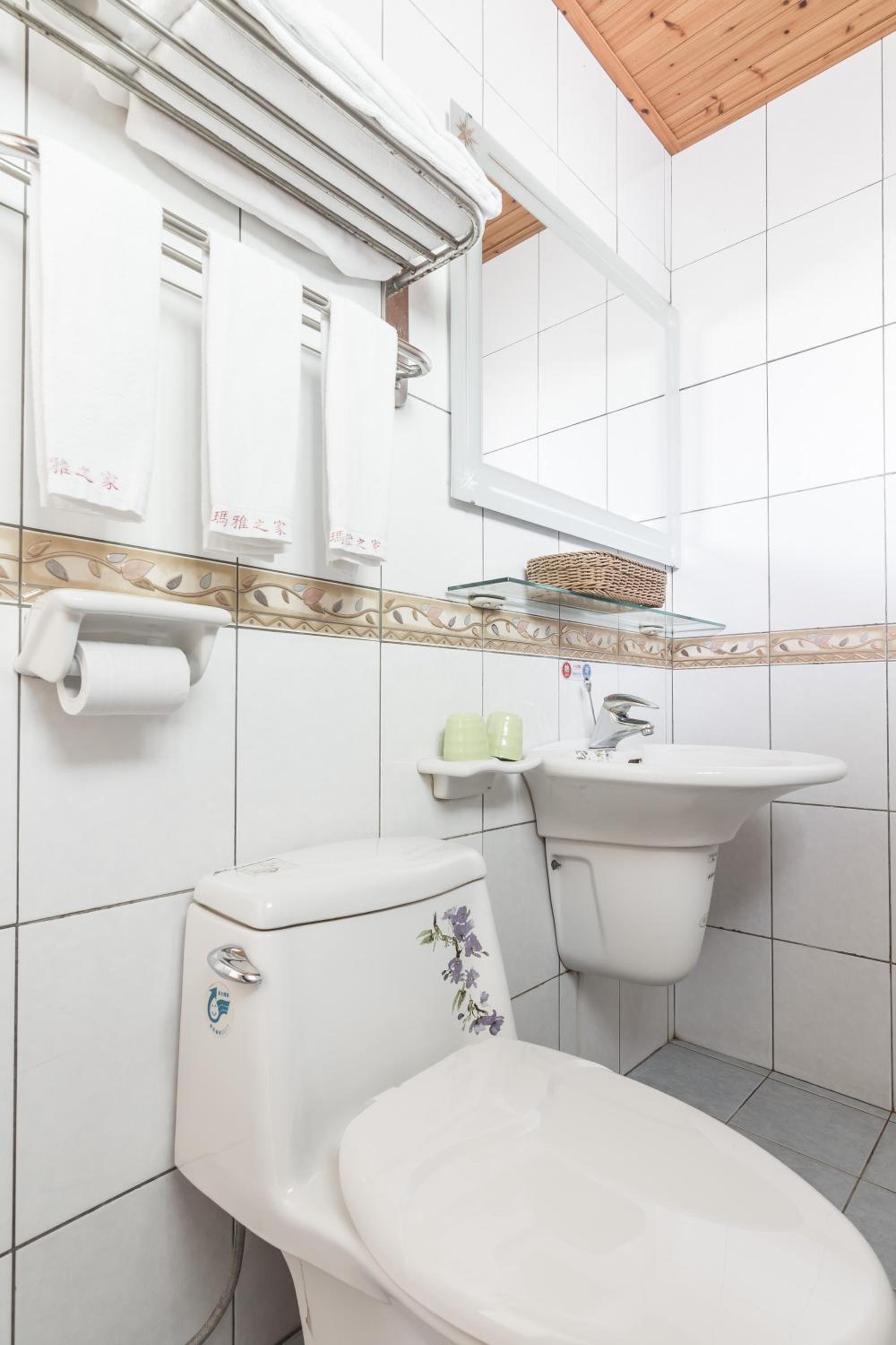 Kenting Maya-House B&B
