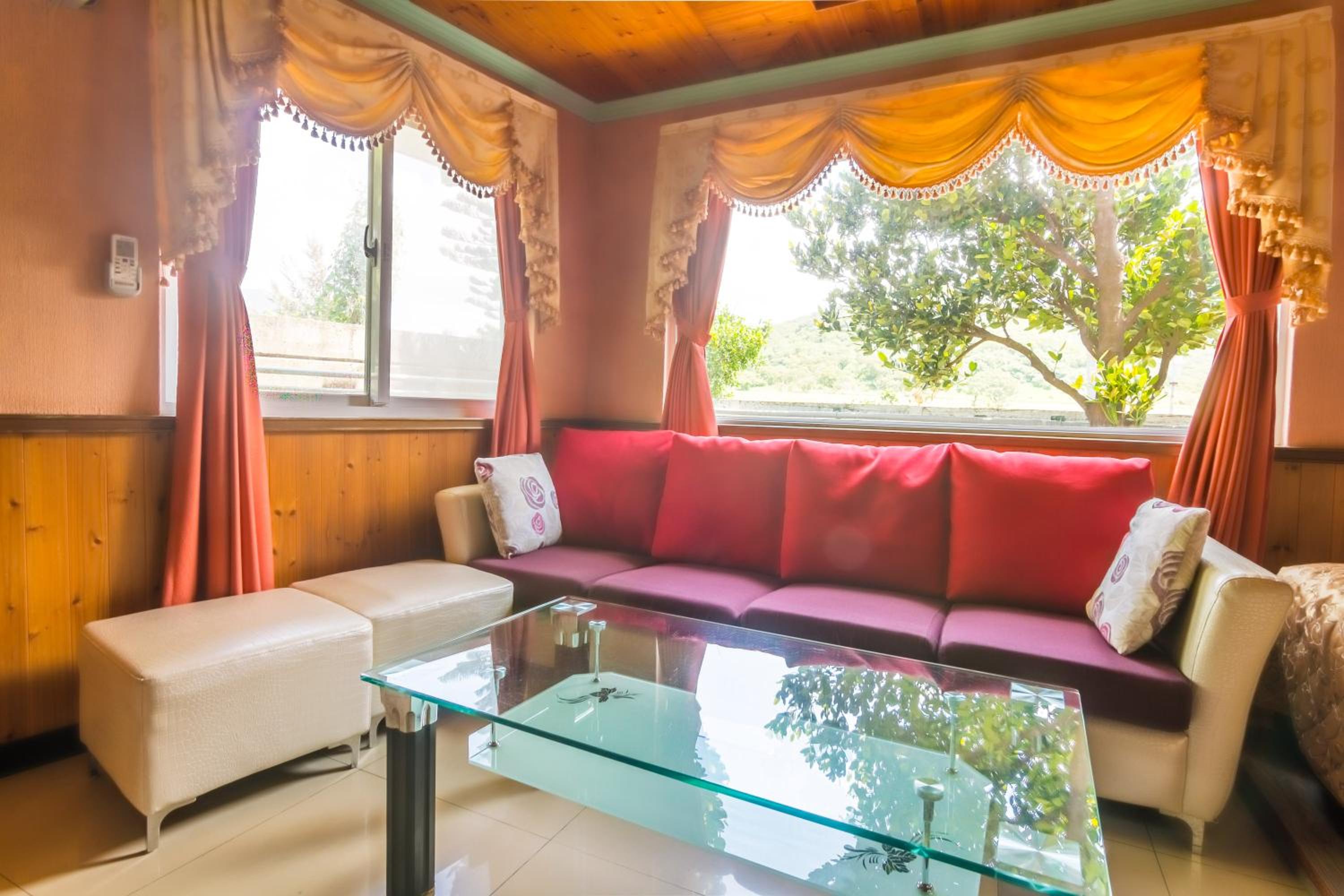 Kenting Maya-House B&B