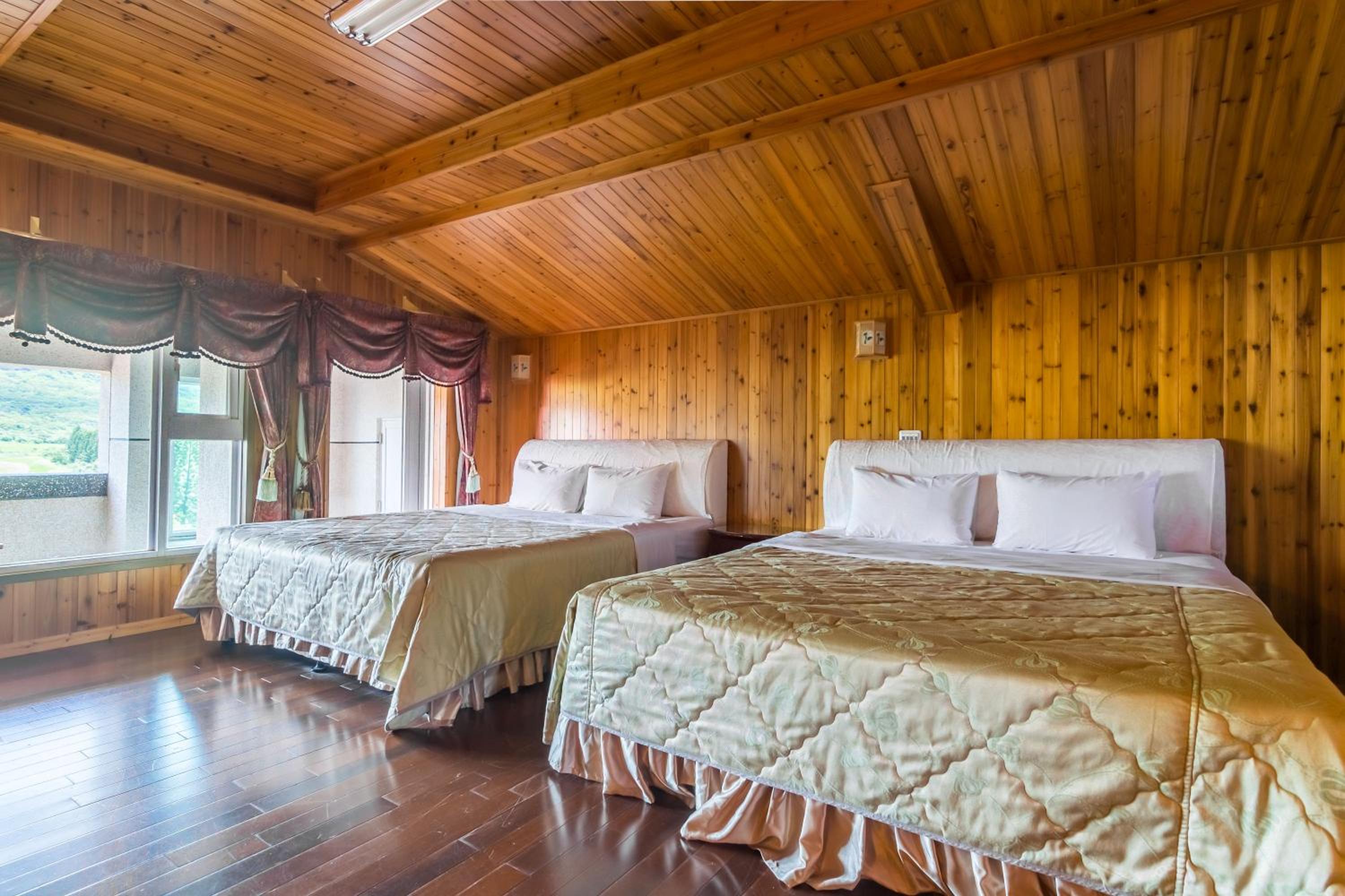 Kenting Maya-House B&B