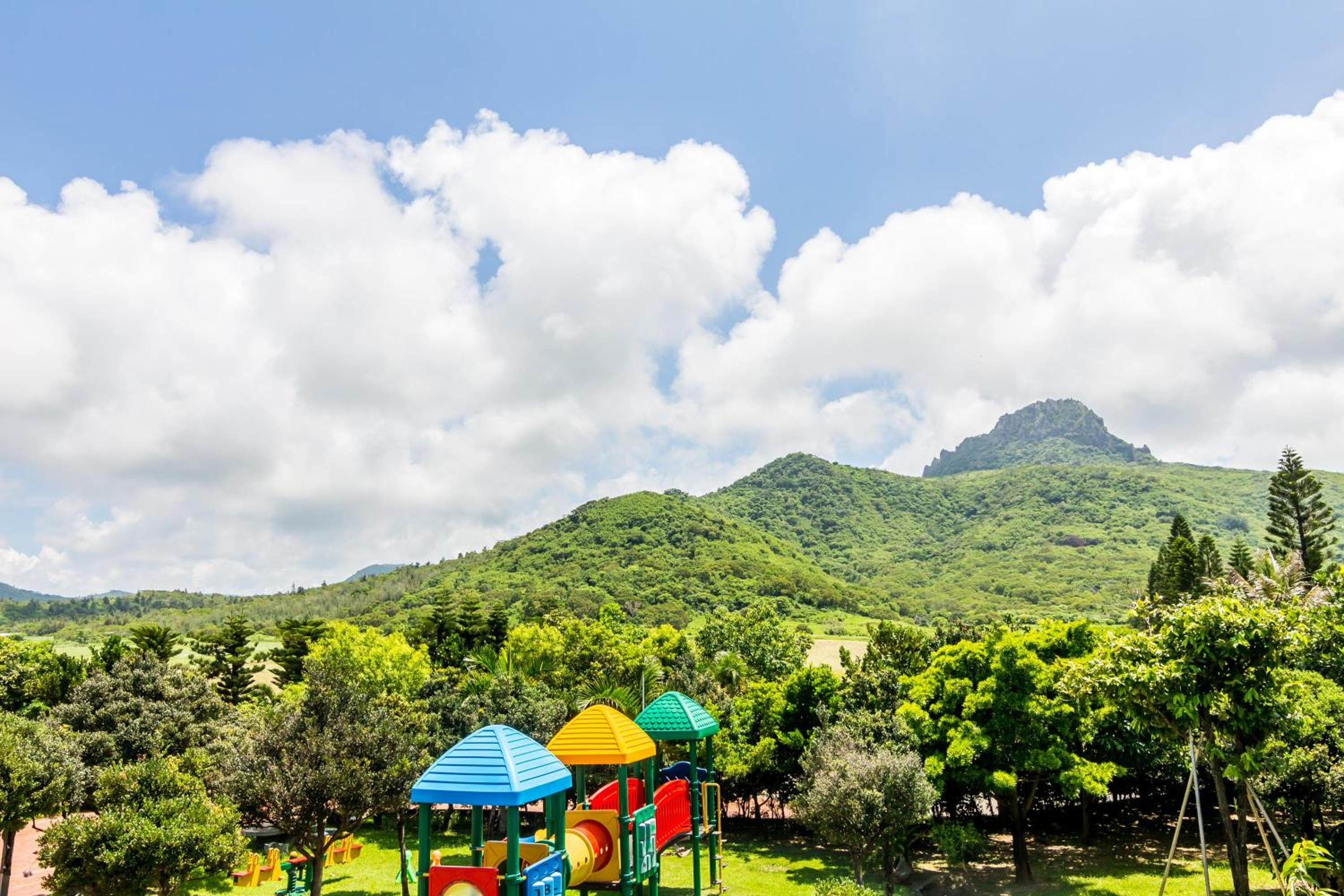 Kenting Maya-House B&B