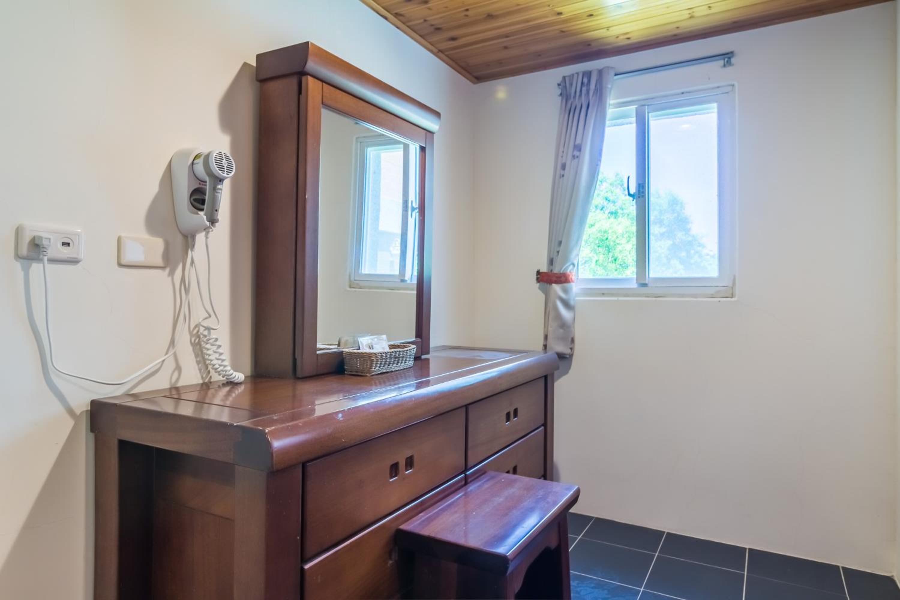 Kenting Maya-House B&B