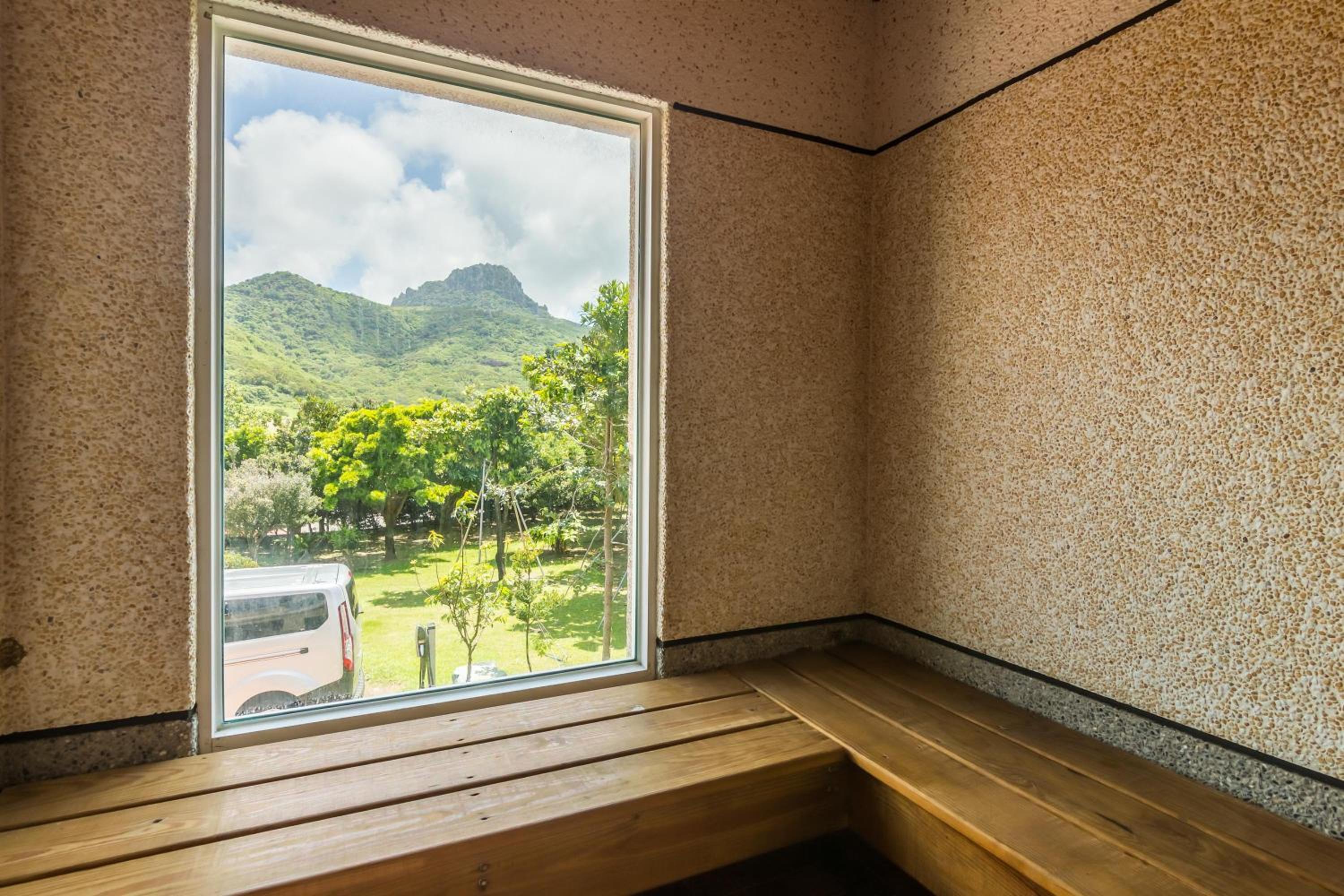 Kenting Maya-House B&B