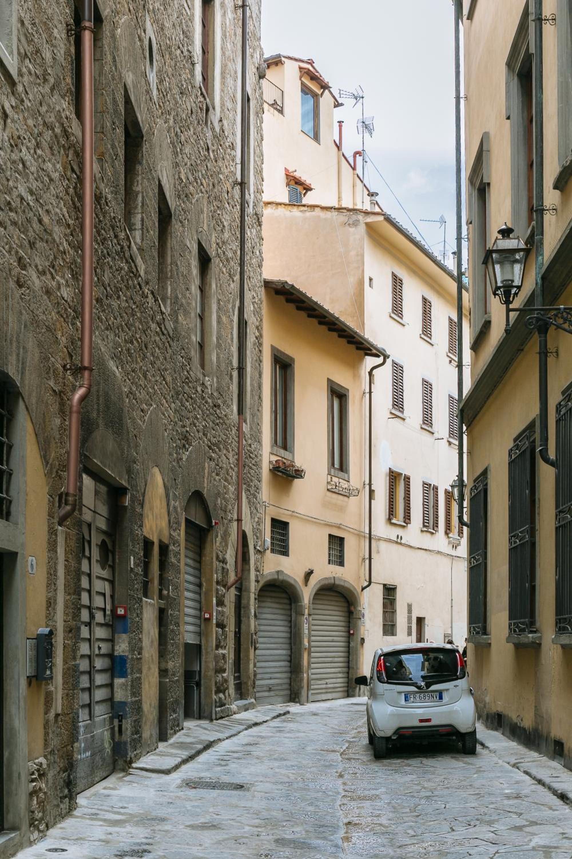 Historical stone house, in the amazing centre of Florence!