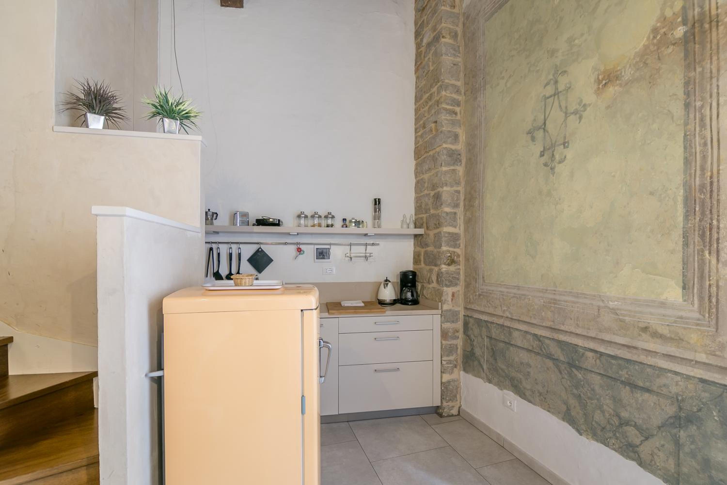 Historical stone house, in the amazing centre of Florence!