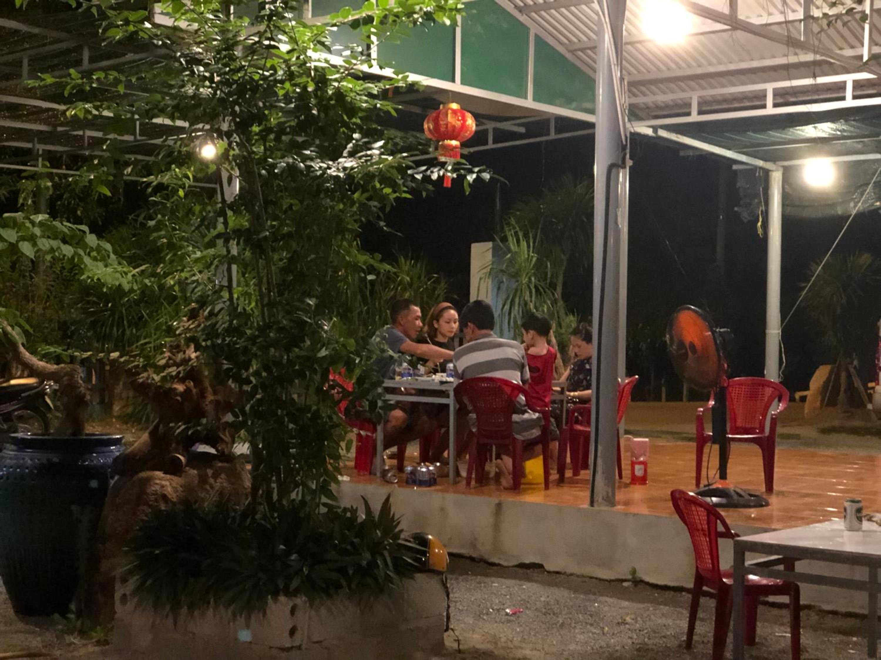 dining