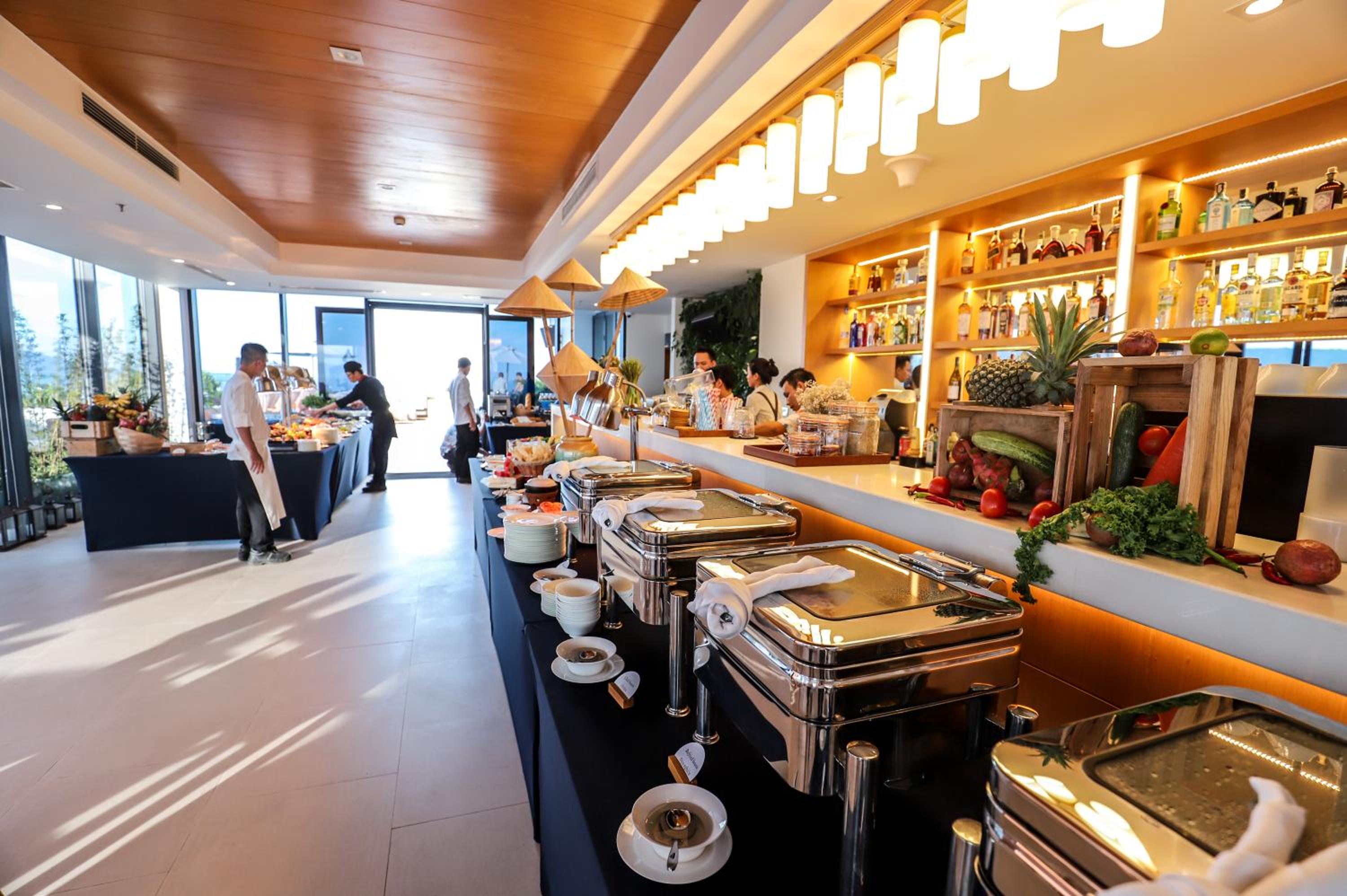 TMS Hotel Da Nang Beach 43