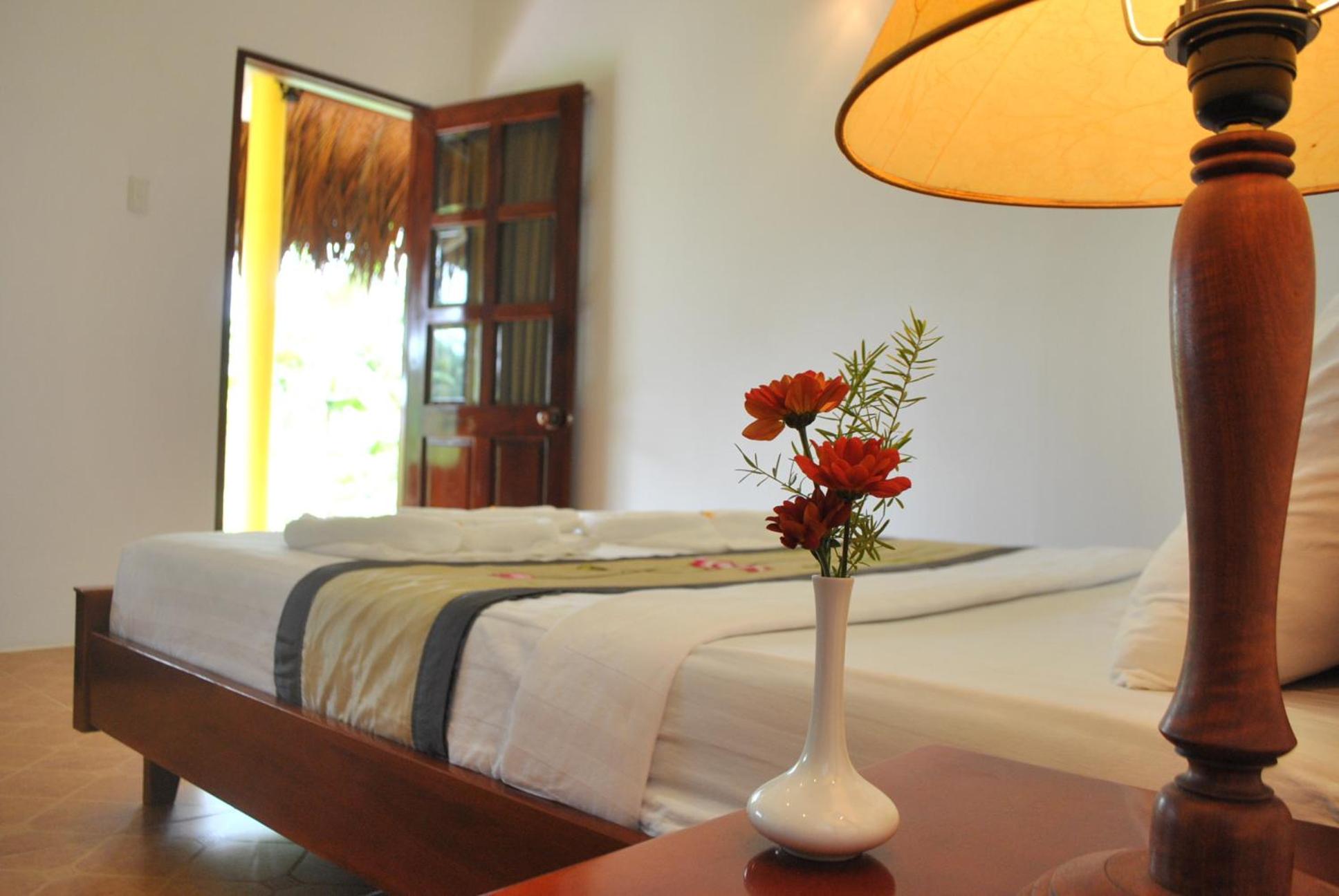 Mango Home Riverside Eco - Resort