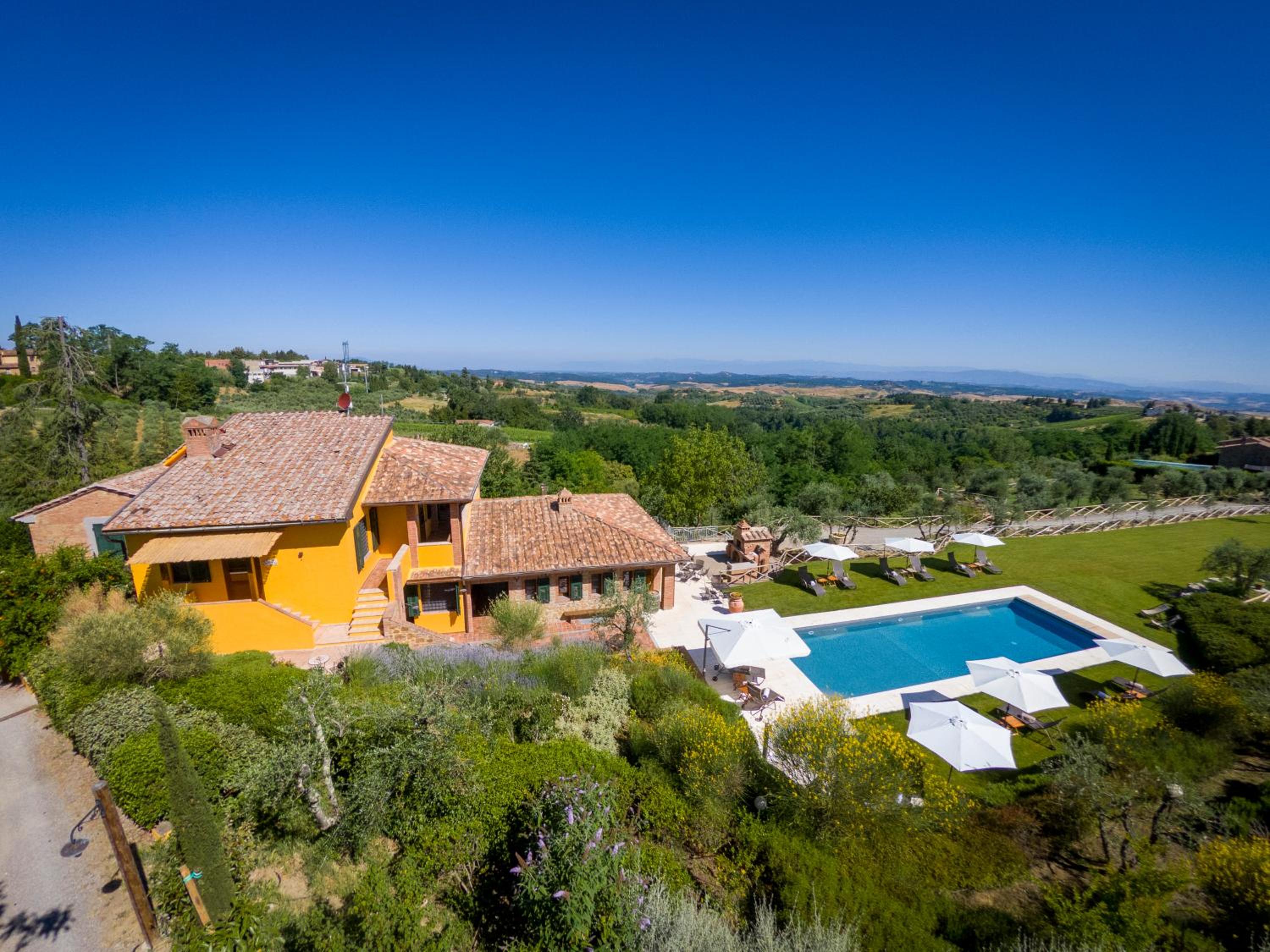 Villa Amadeo by PosarelliVillas view 3