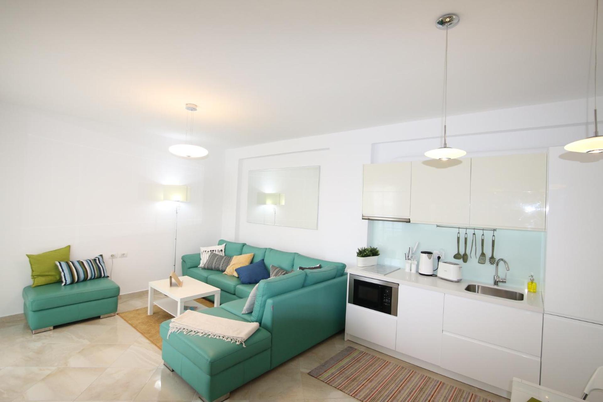 White Sea View Residence
