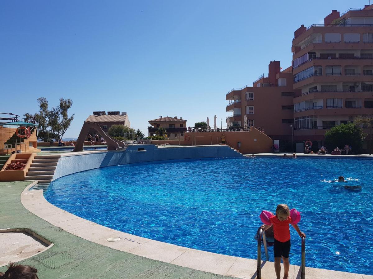 Estudio Grisland Pool photo 3